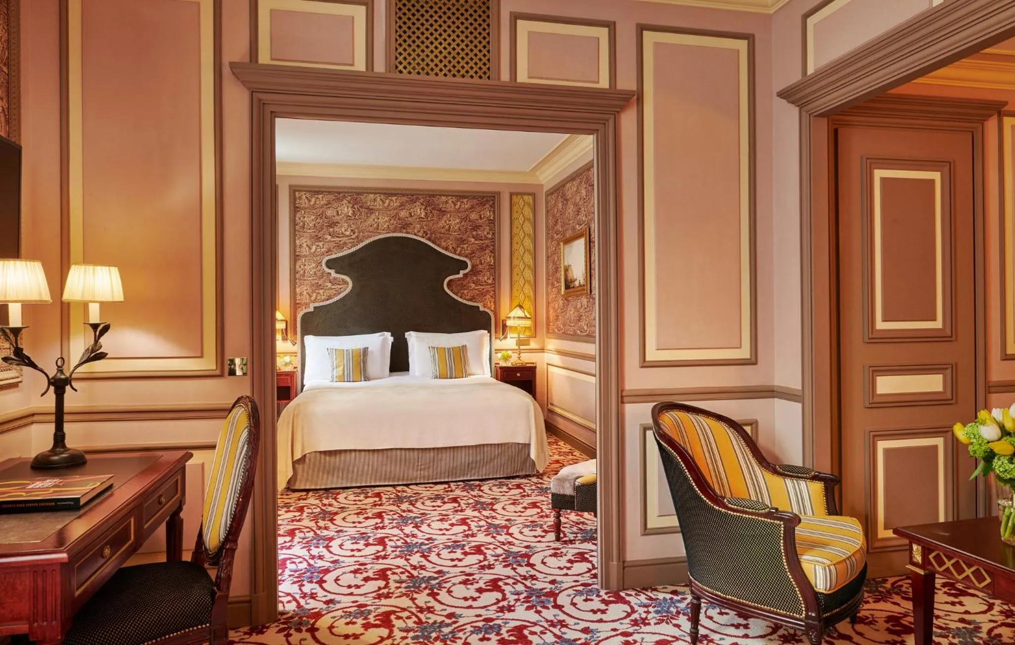 Photo of the whole room, Bed in InterContinental Bordeaux Le Grand Hotel by IHG
