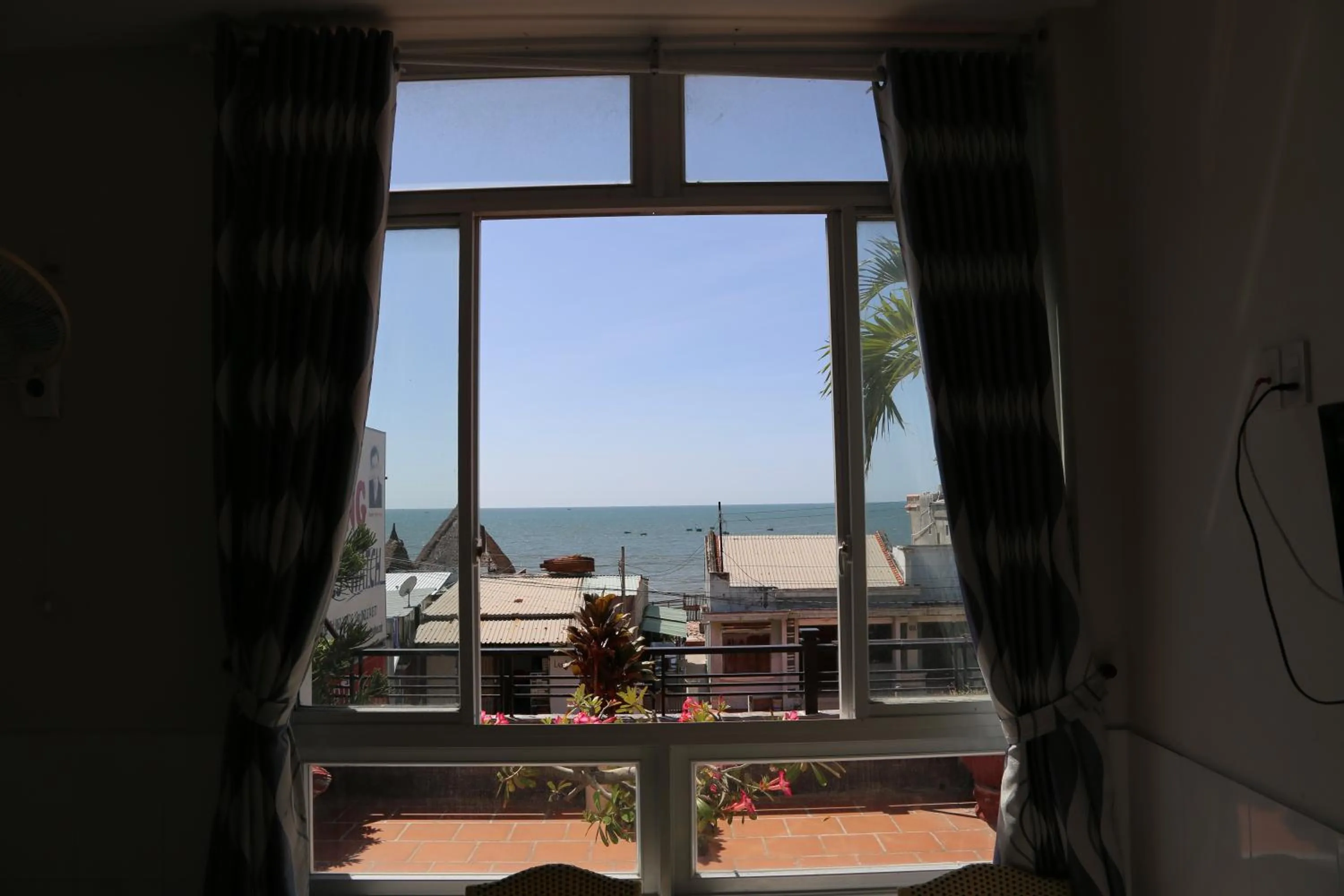 Sea view in Minh Hung Hotel
