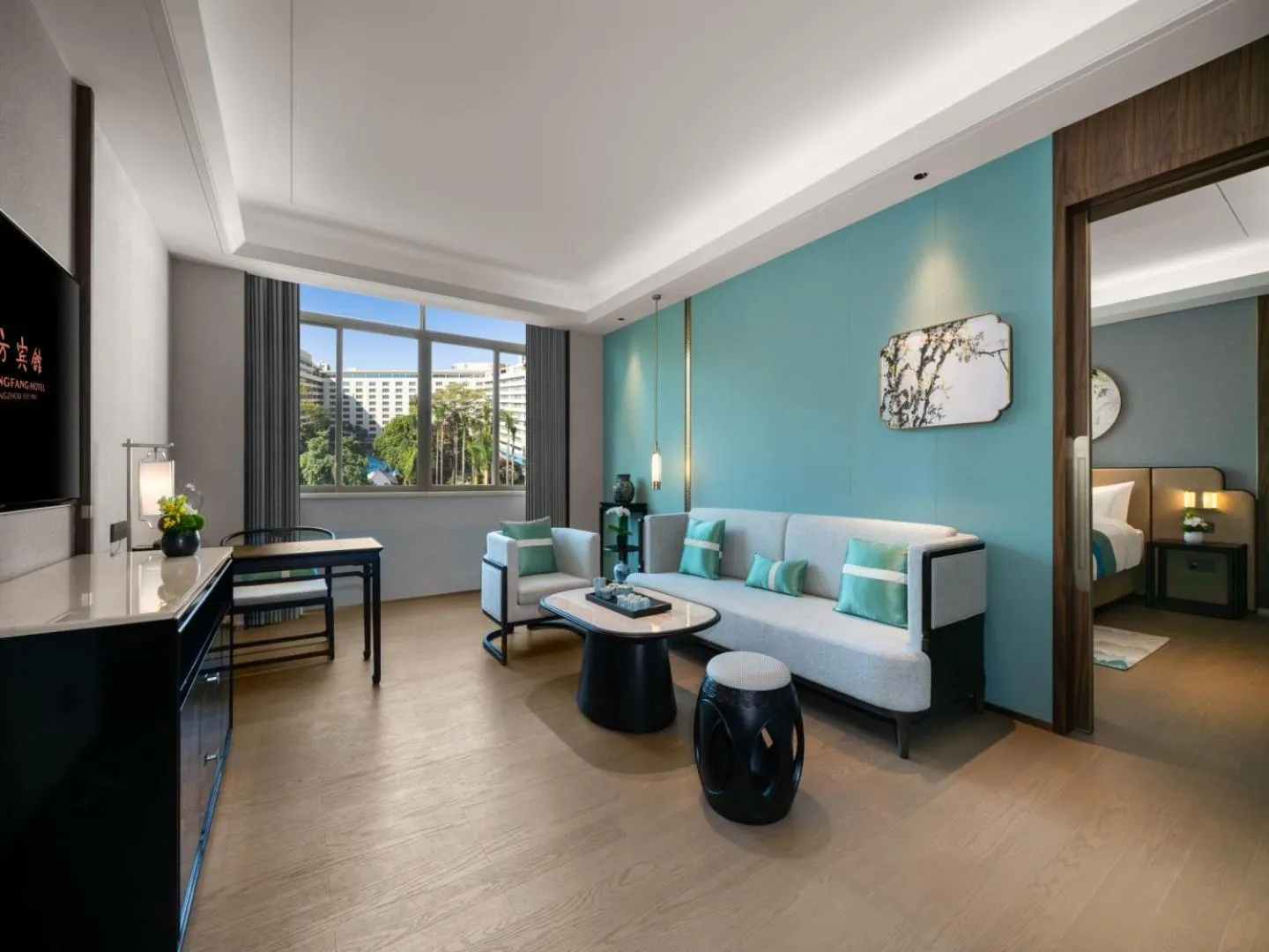 Bed in Guangzhou Dong Fang Hotel