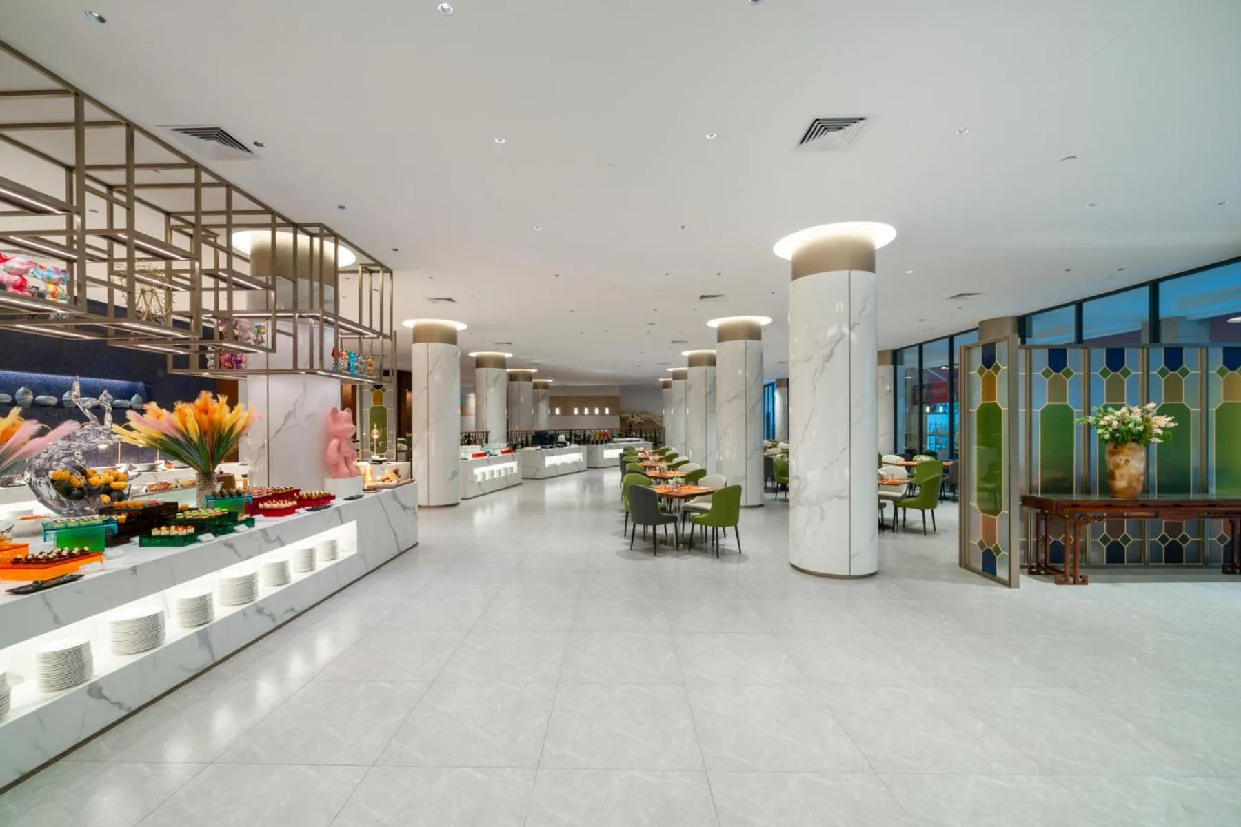 Restaurant/places to eat in Guangzhou Dong Fang Hotel