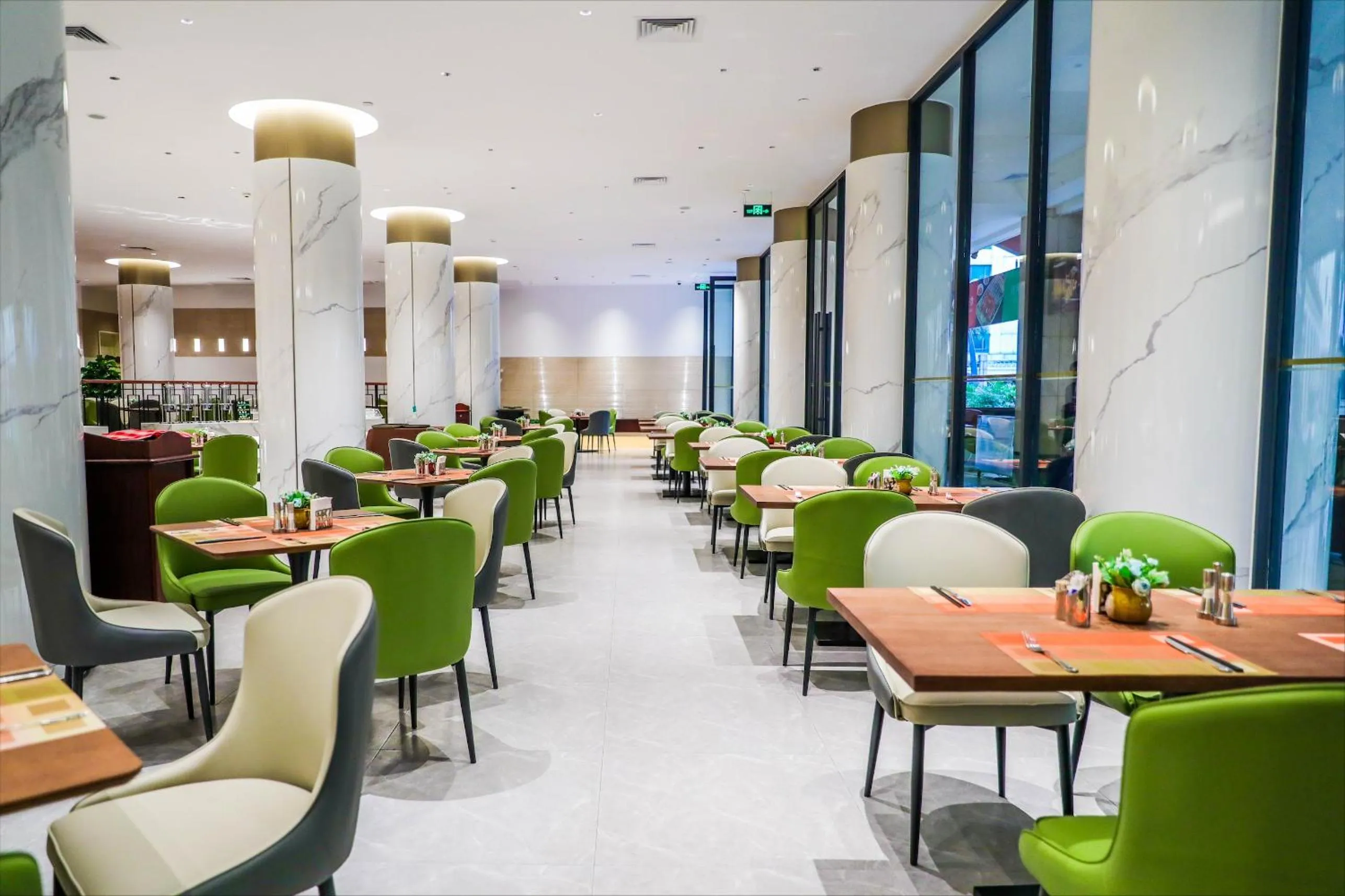 Buffet breakfast in Guangzhou Dong Fang Hotel