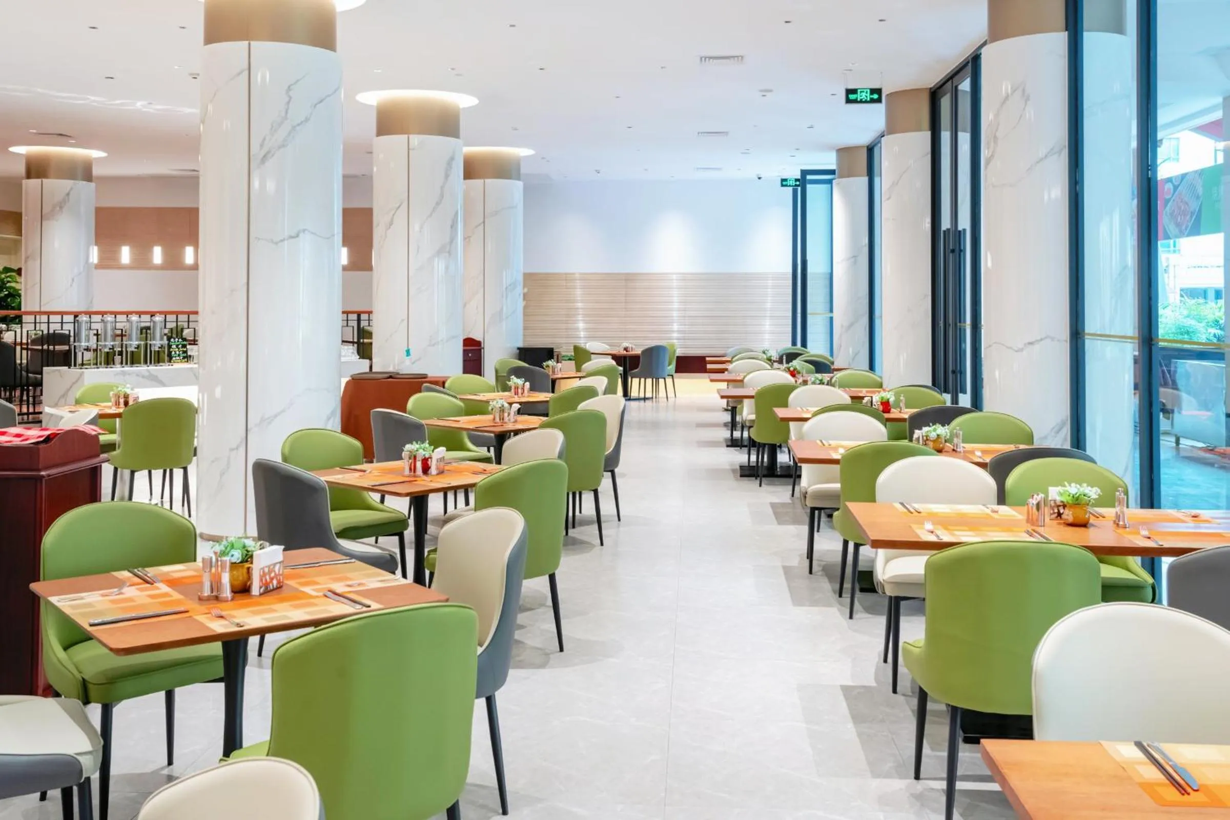 Buffet breakfast in Guangzhou Dong Fang Hotel