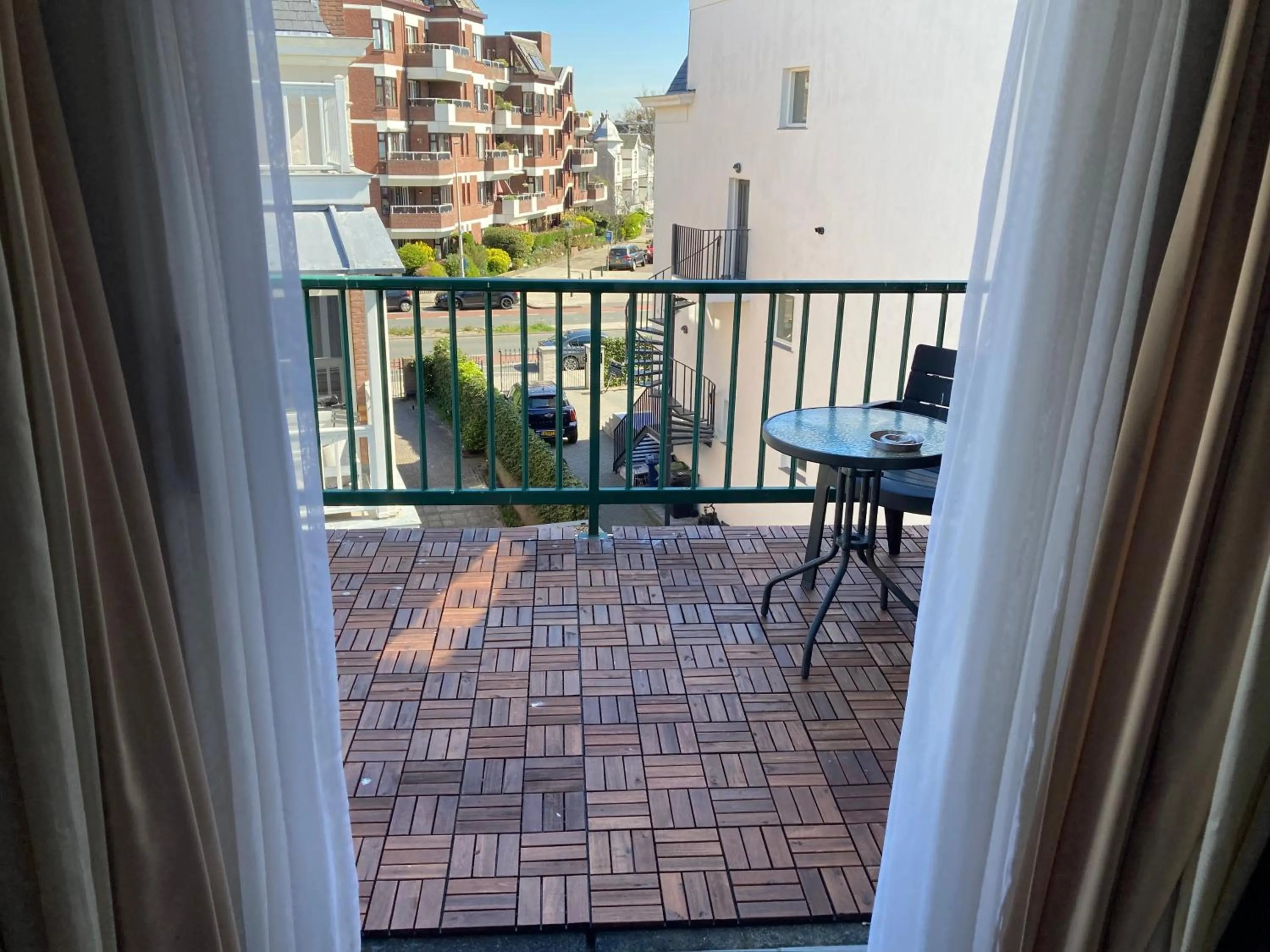 Balcony/Terrace in Plato by Hofstad Studio’s