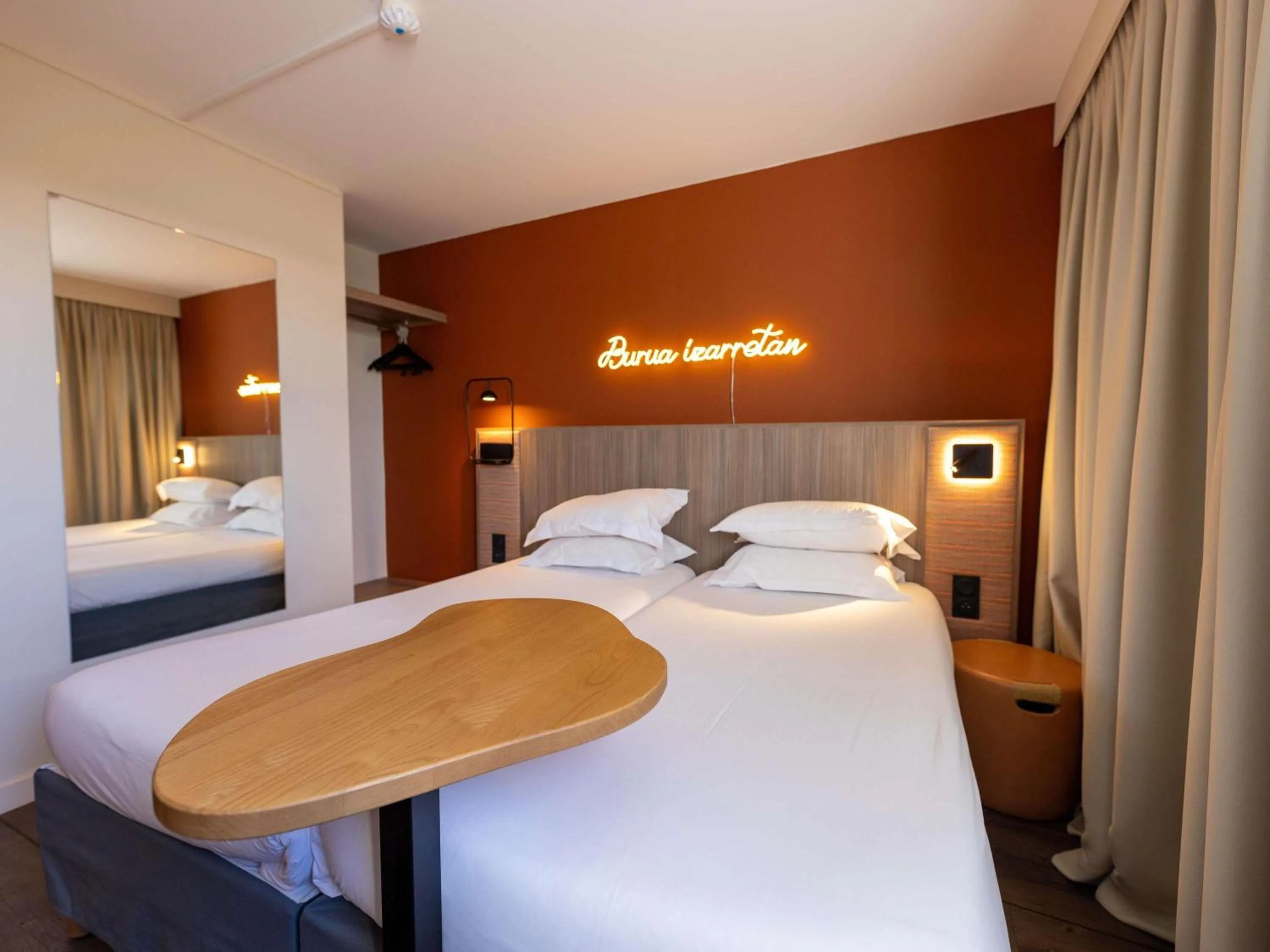 Bedroom, Bed in Hotel Donibane Saint-Jean-de-Luz