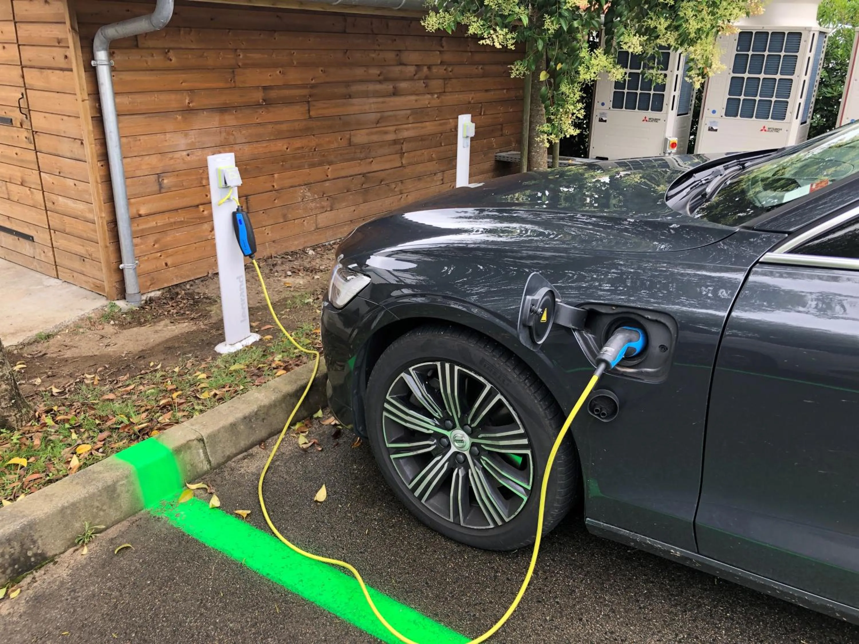 Parking in Hotel Donibane Saint-Jean-de-Luz