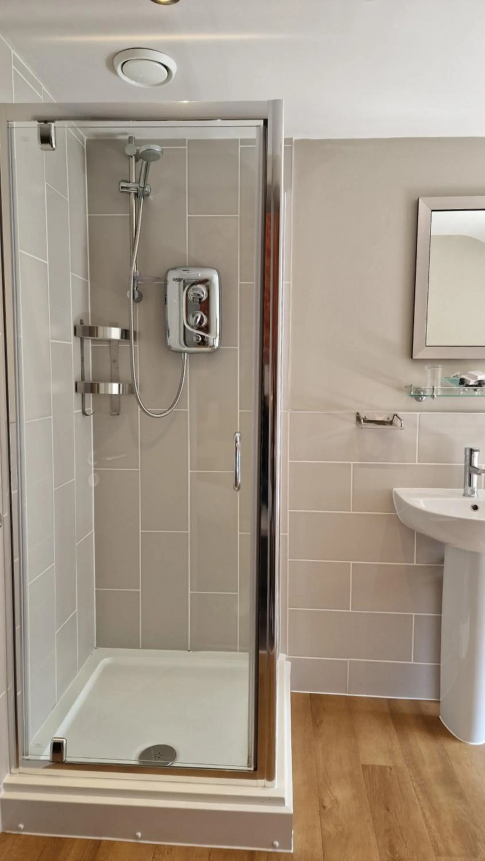 George & Dragon, Conwy