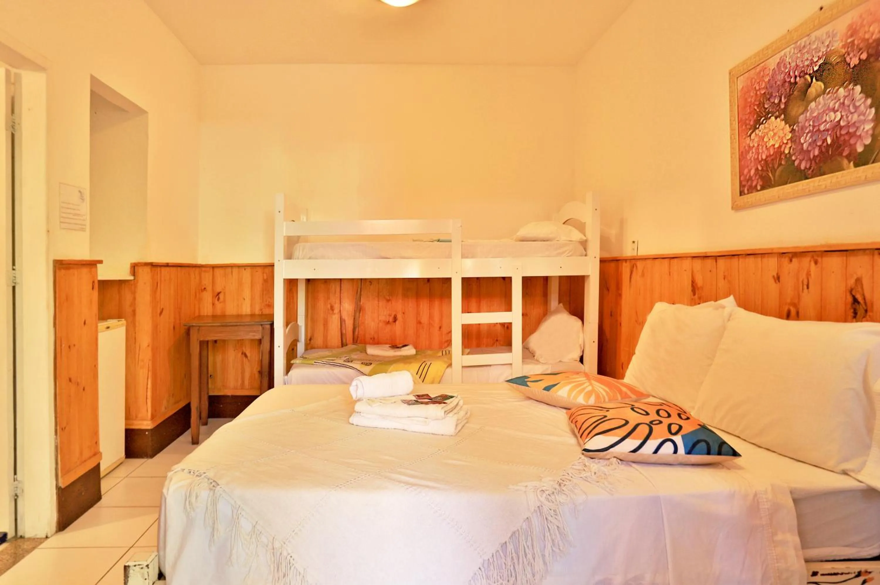 Photo of the whole room, Bed in POUSADA AMENDOEIRA