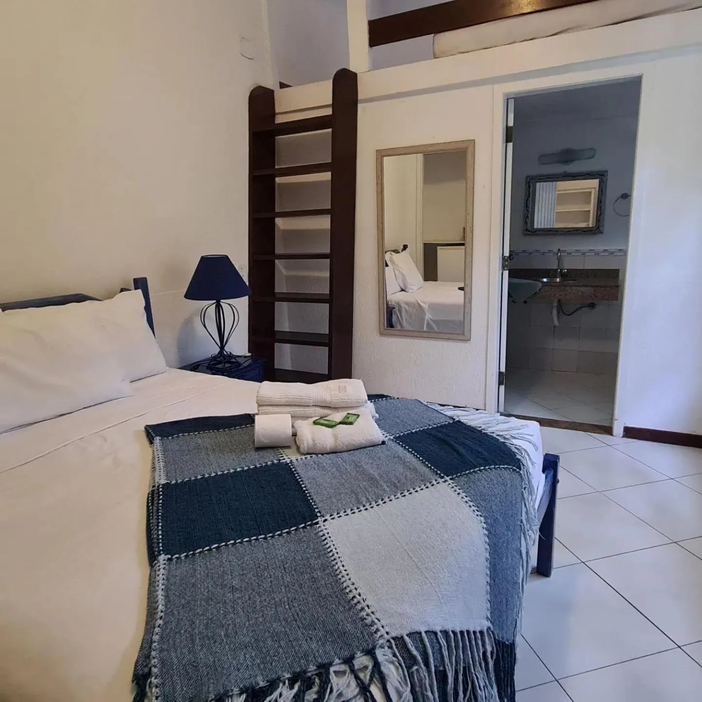 View (from property/room), Bed in POUSADA AMENDOEIRA