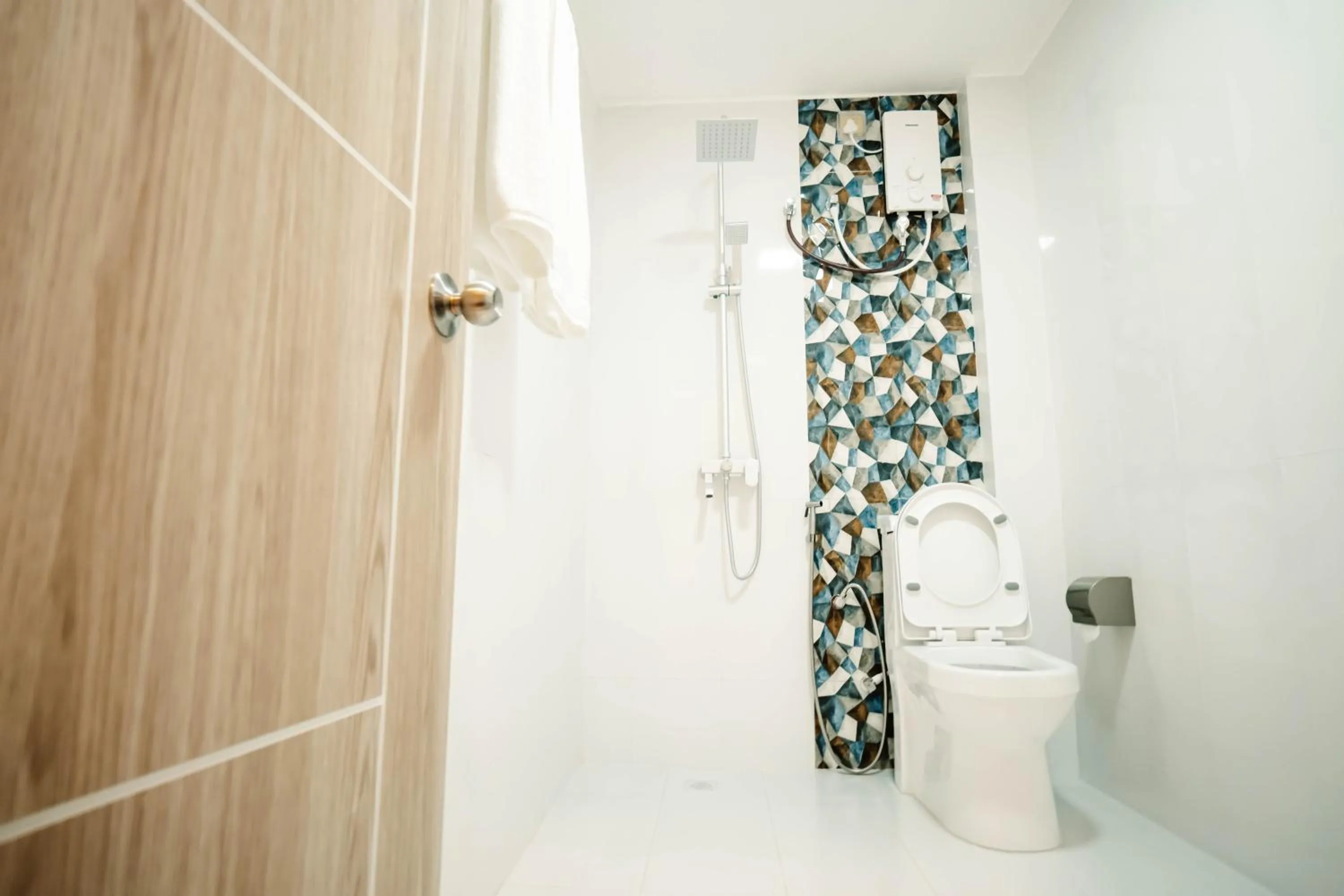 Toilet in Lagoona Sunset