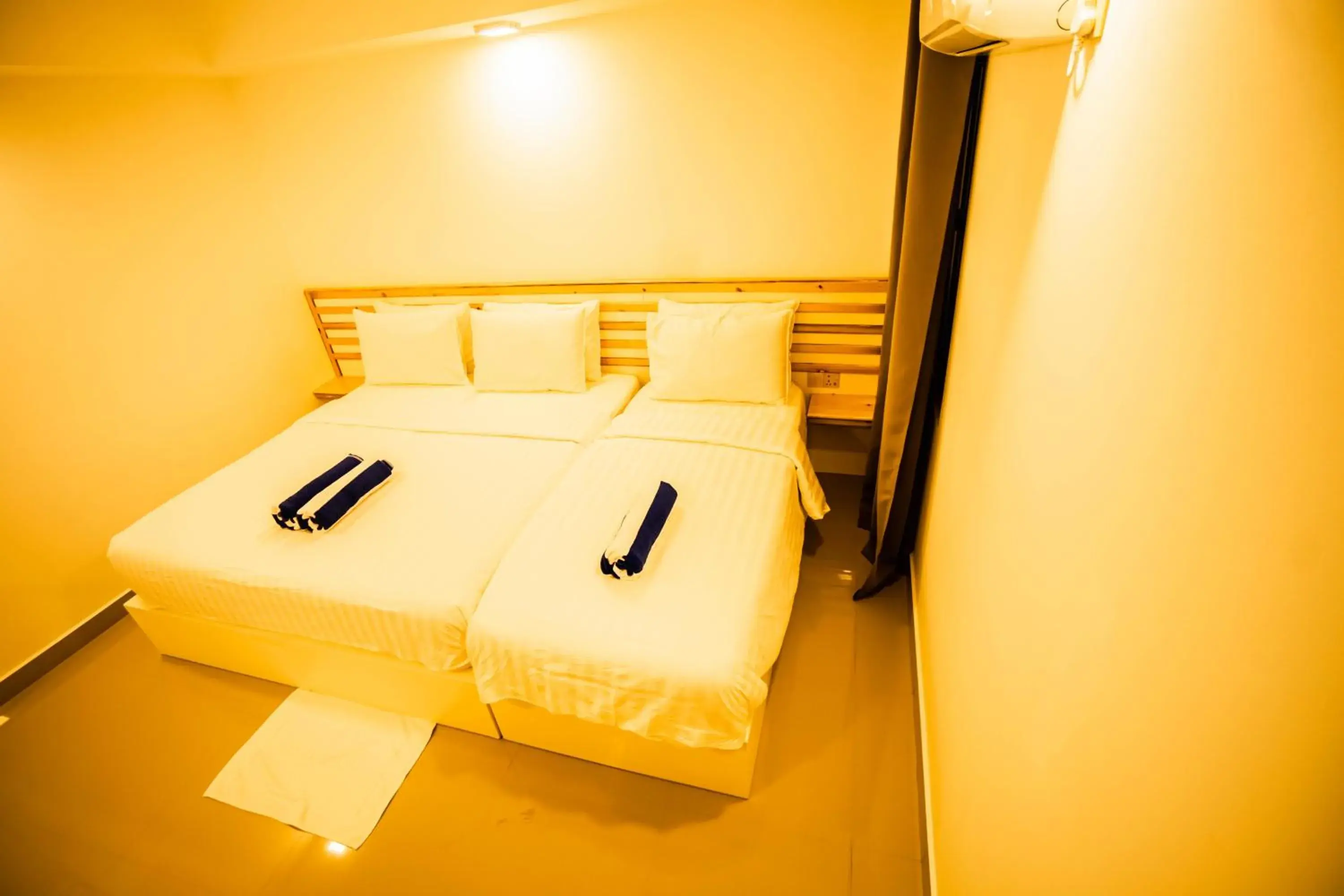 Deluxe Triple Room in Lagoona Sunset Deluxe Triple Room in Lagoona Sunset