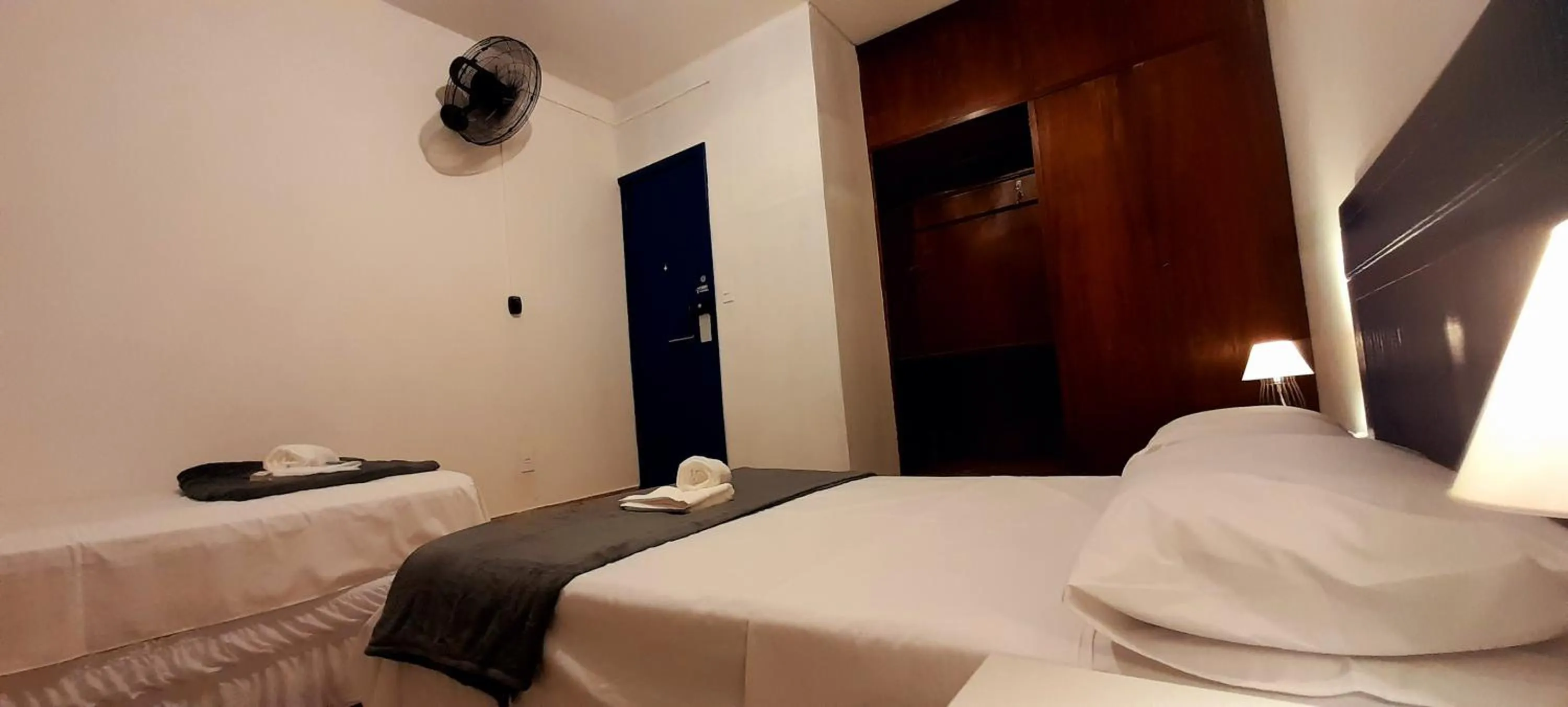 Bed in LÍAH Hostel & Suites