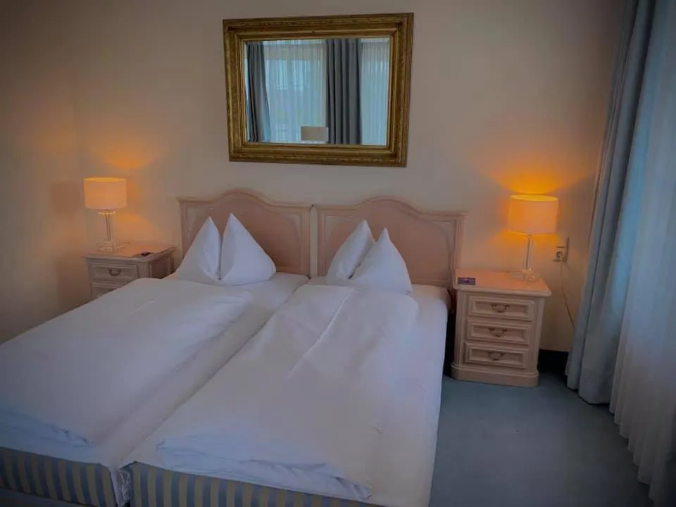 Bed in Hotel Daniels