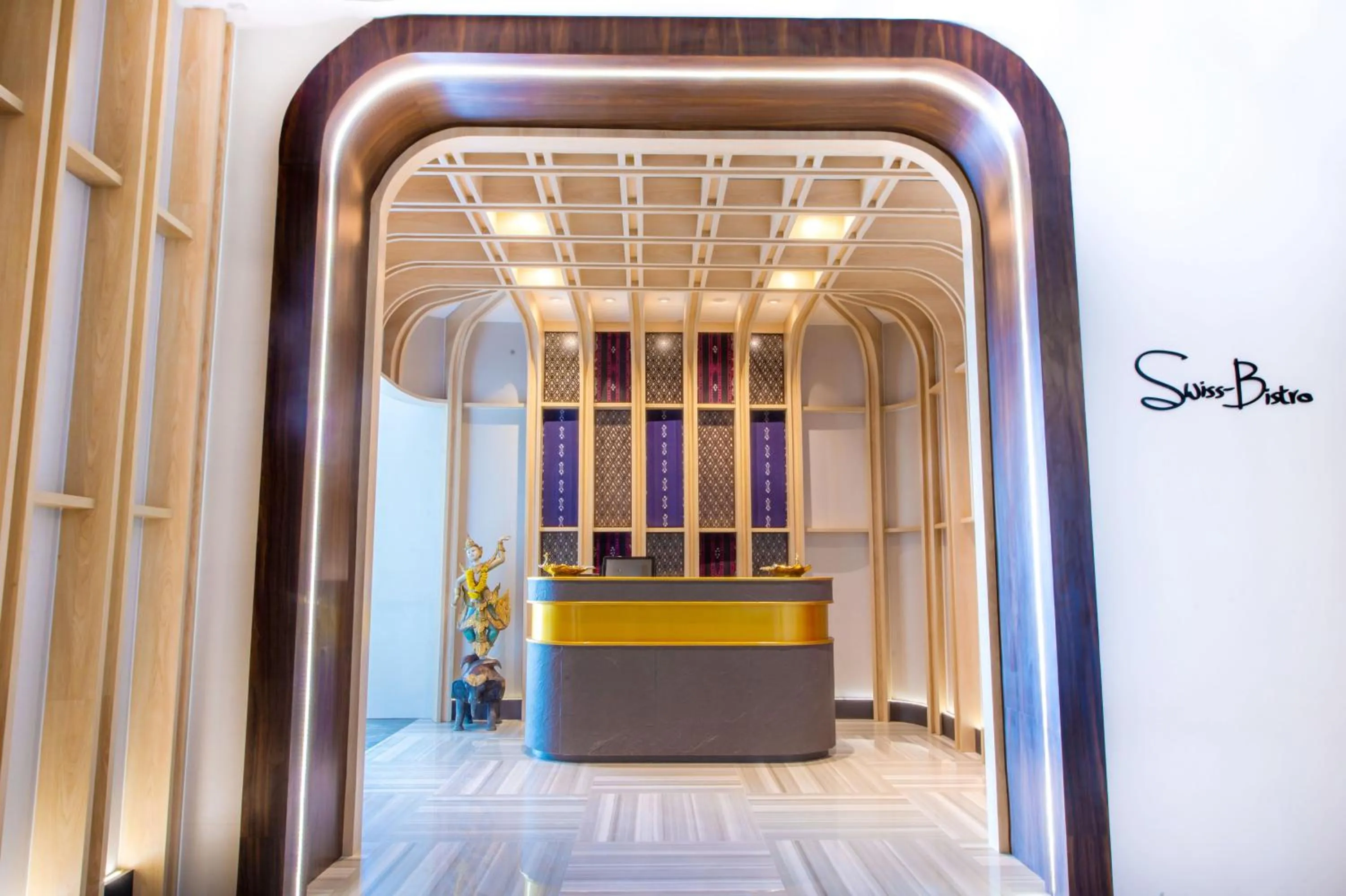 Restaurant/places to eat in Swiss-Belcourt Kupang