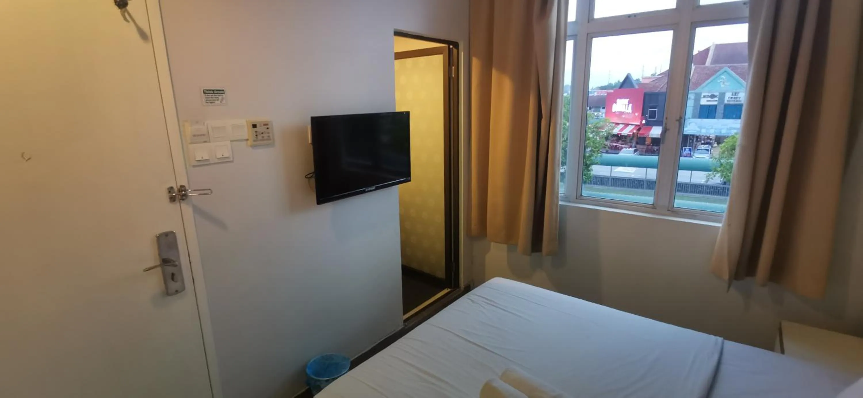 Bedroom in BANGI BUSINESS Hotel