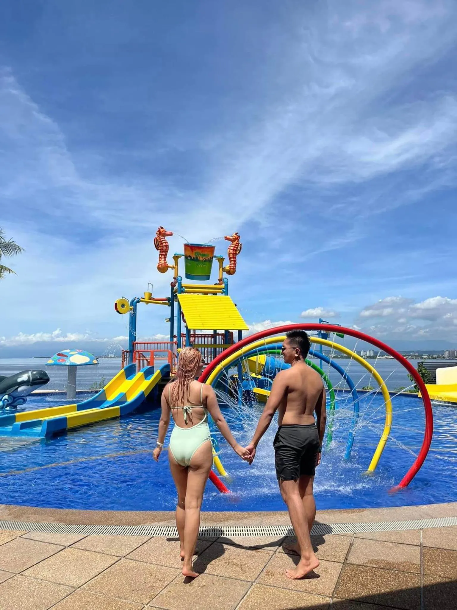 Aqua park in Crusoe Cabins Costa Azalea