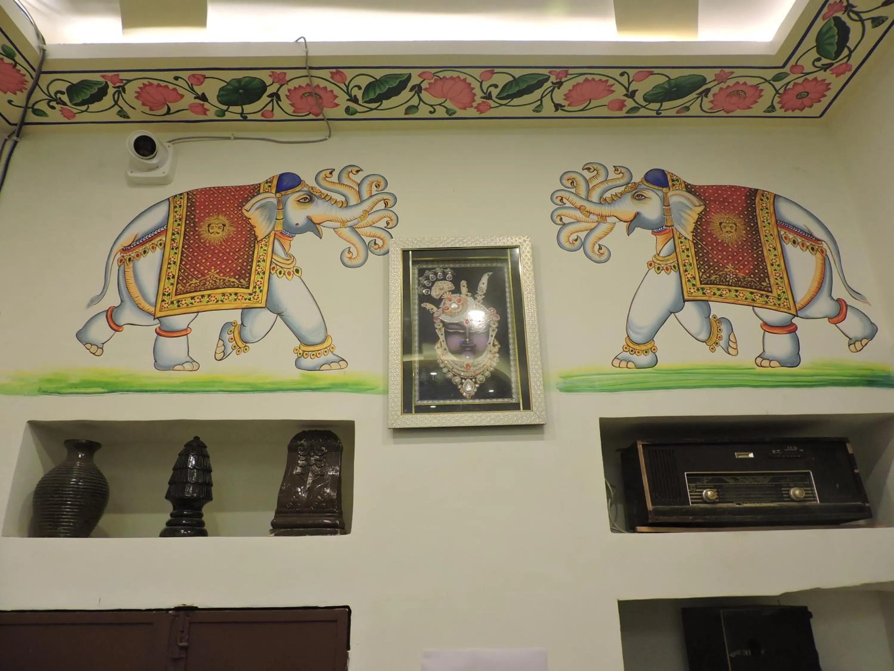 Decorative detail in Hotel Ushaan Haveli