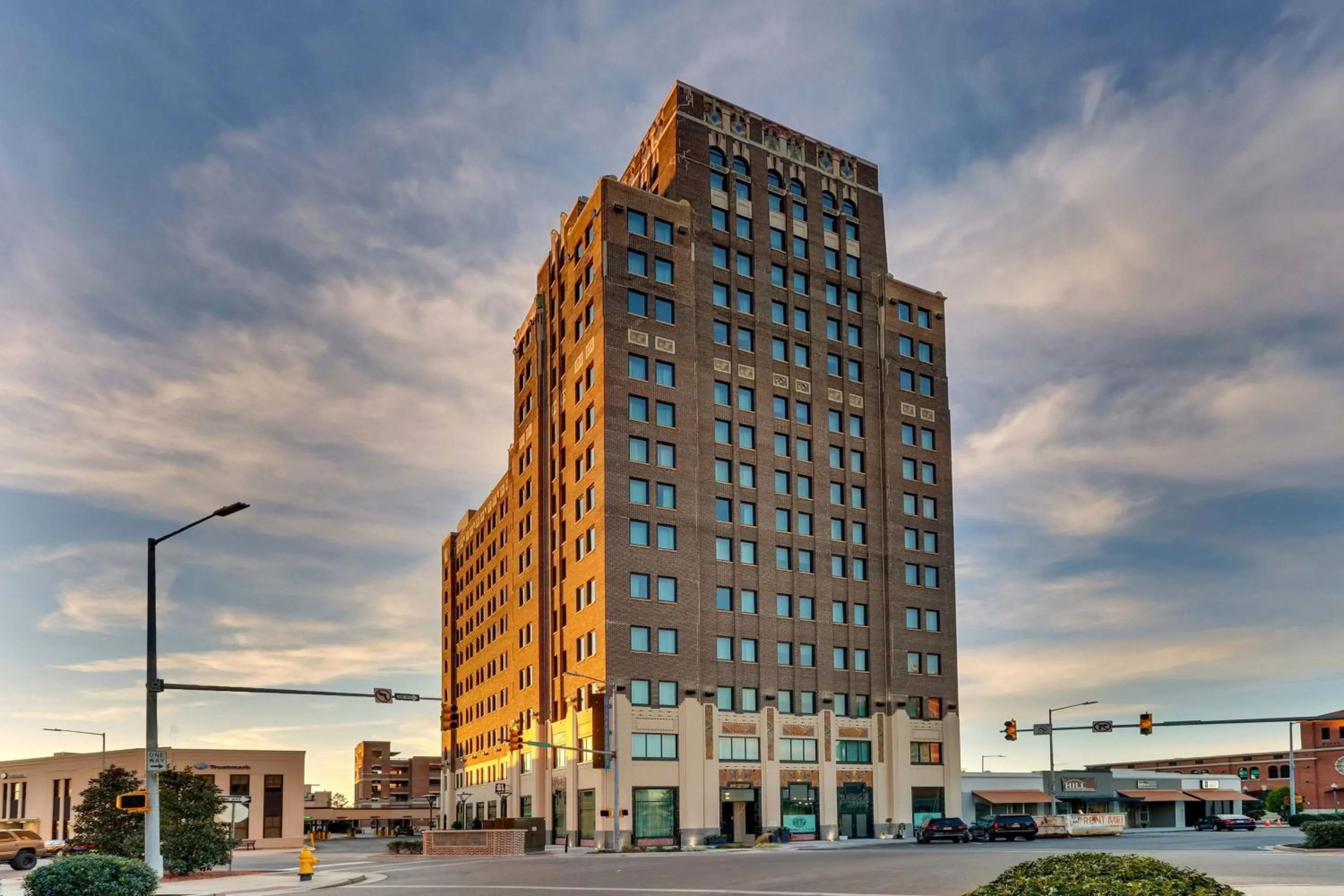 Property building in The Threefoot Hotel, Meridian, a Tribute Portfolio Hotel