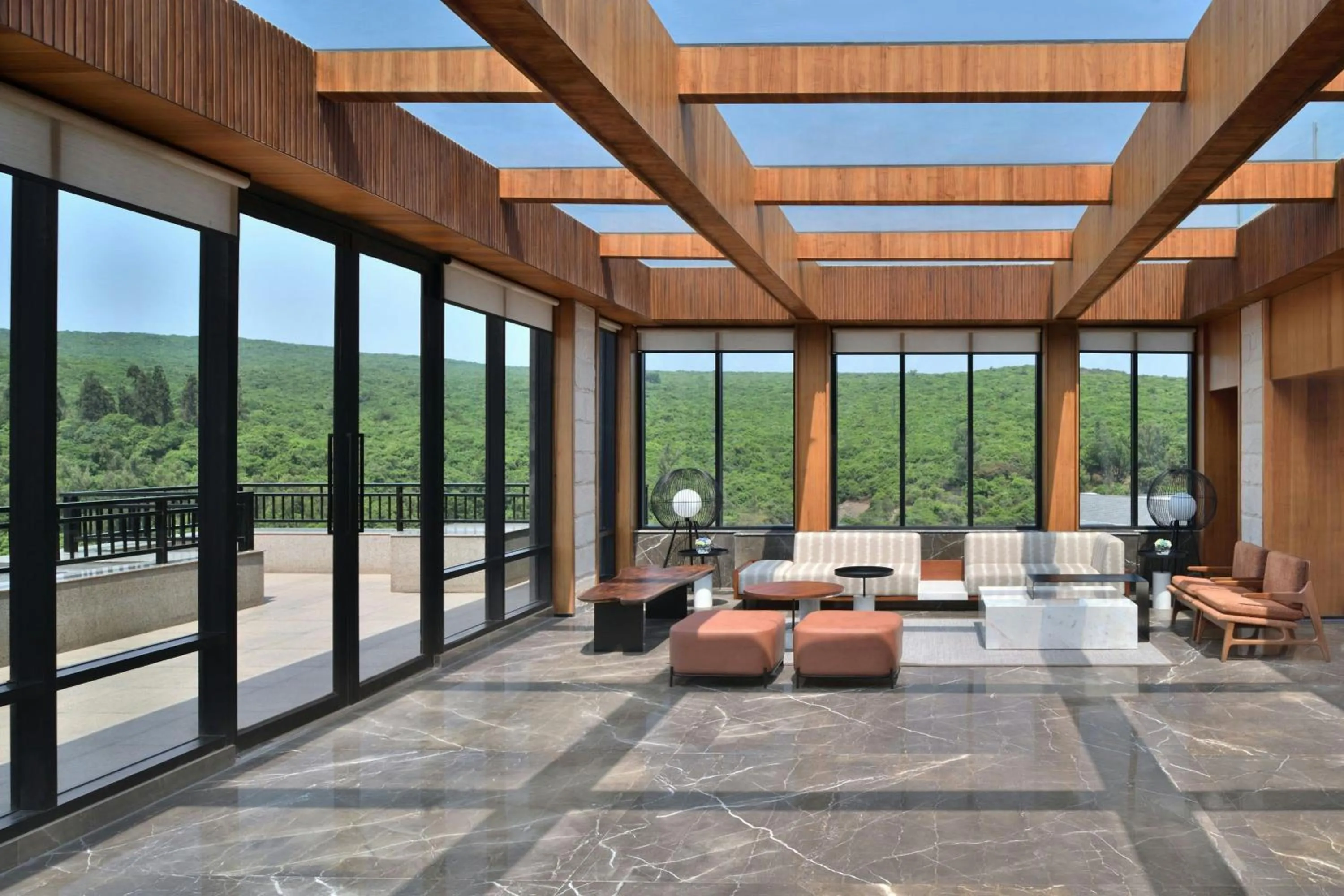 Lobby or reception in Courtyard by Marriott Mahabaleshwar