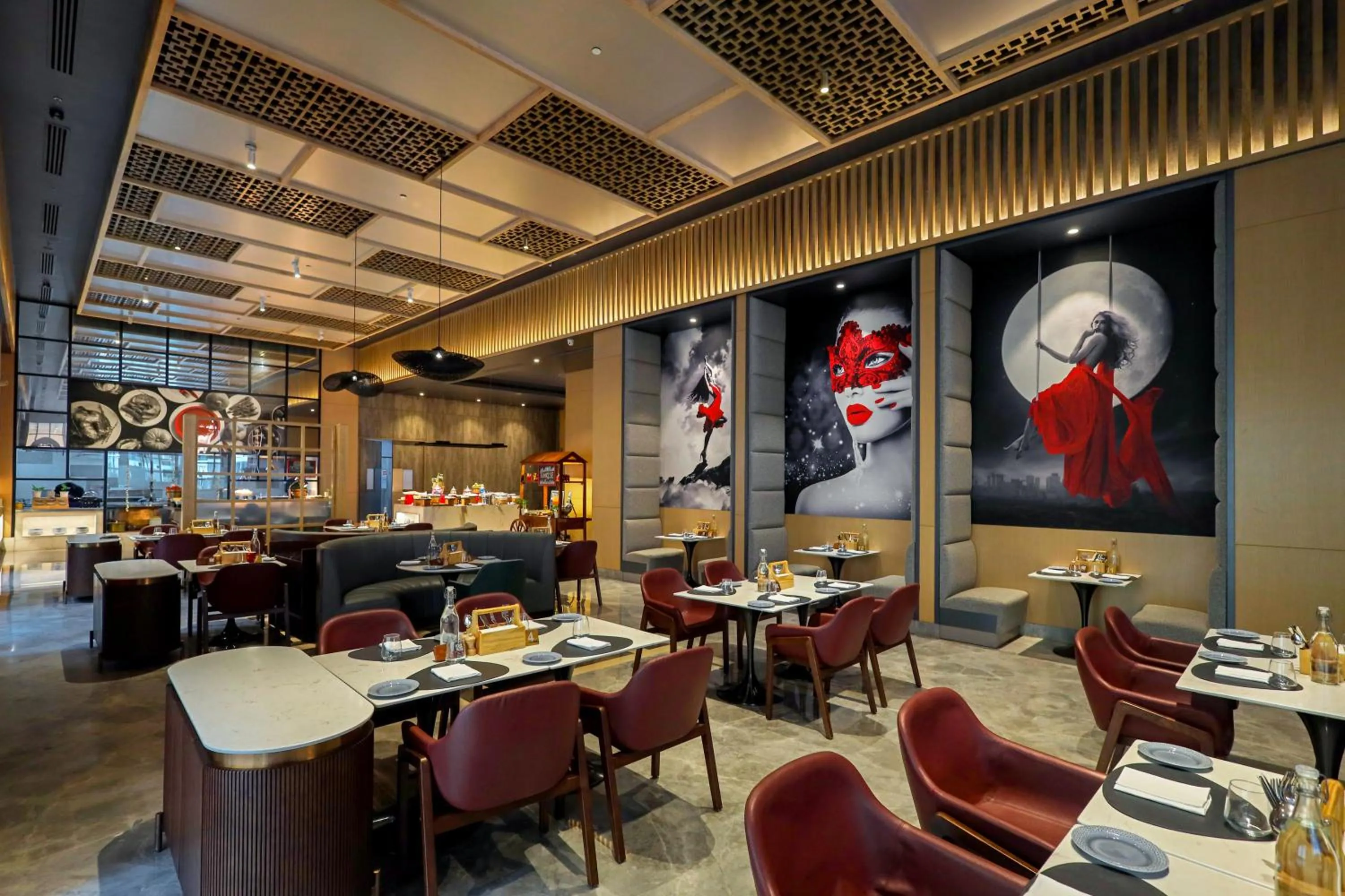Restaurant/places to eat in Radisson RED Chandigarh Mohali