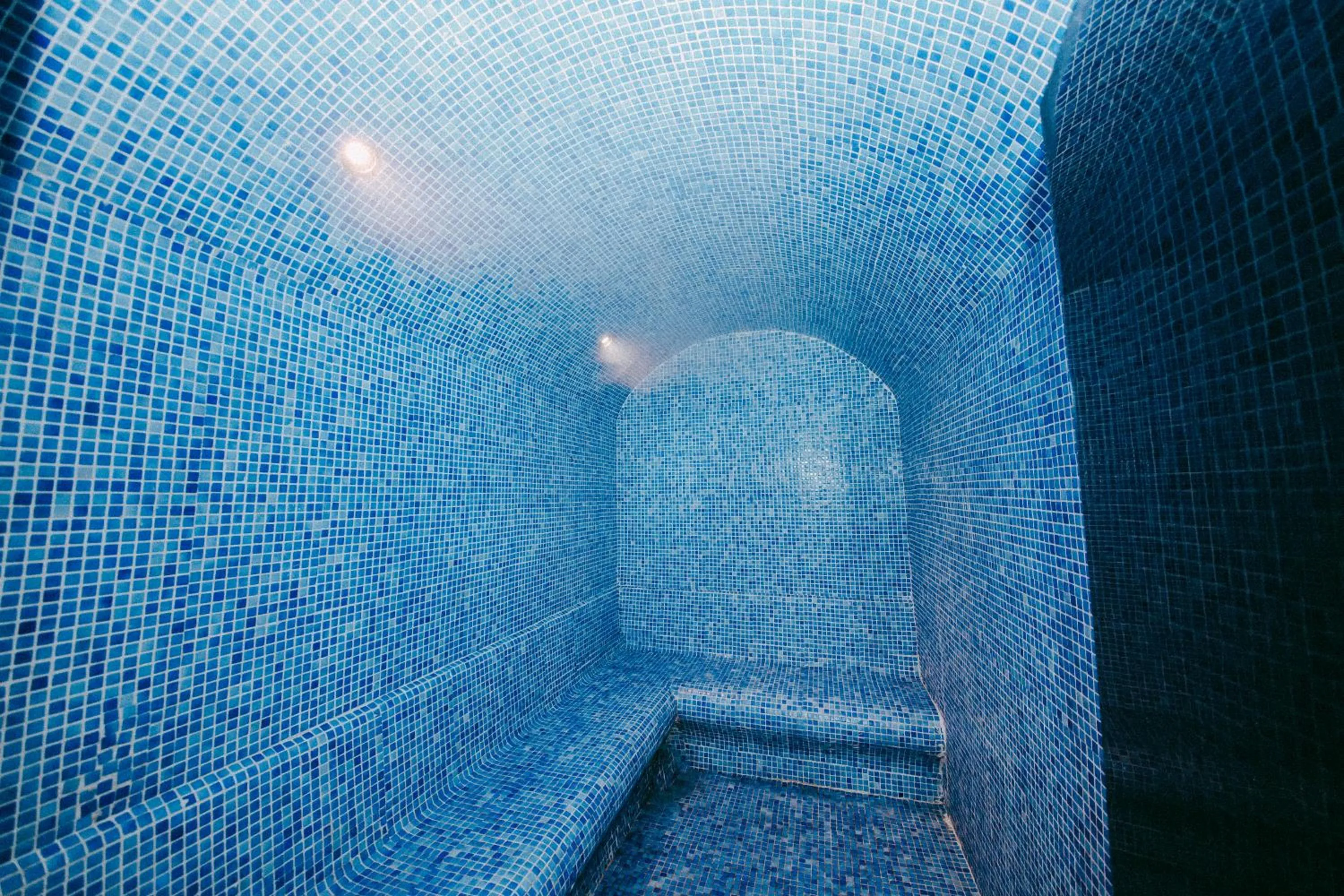 Steam room in Litros Hotel & Spa