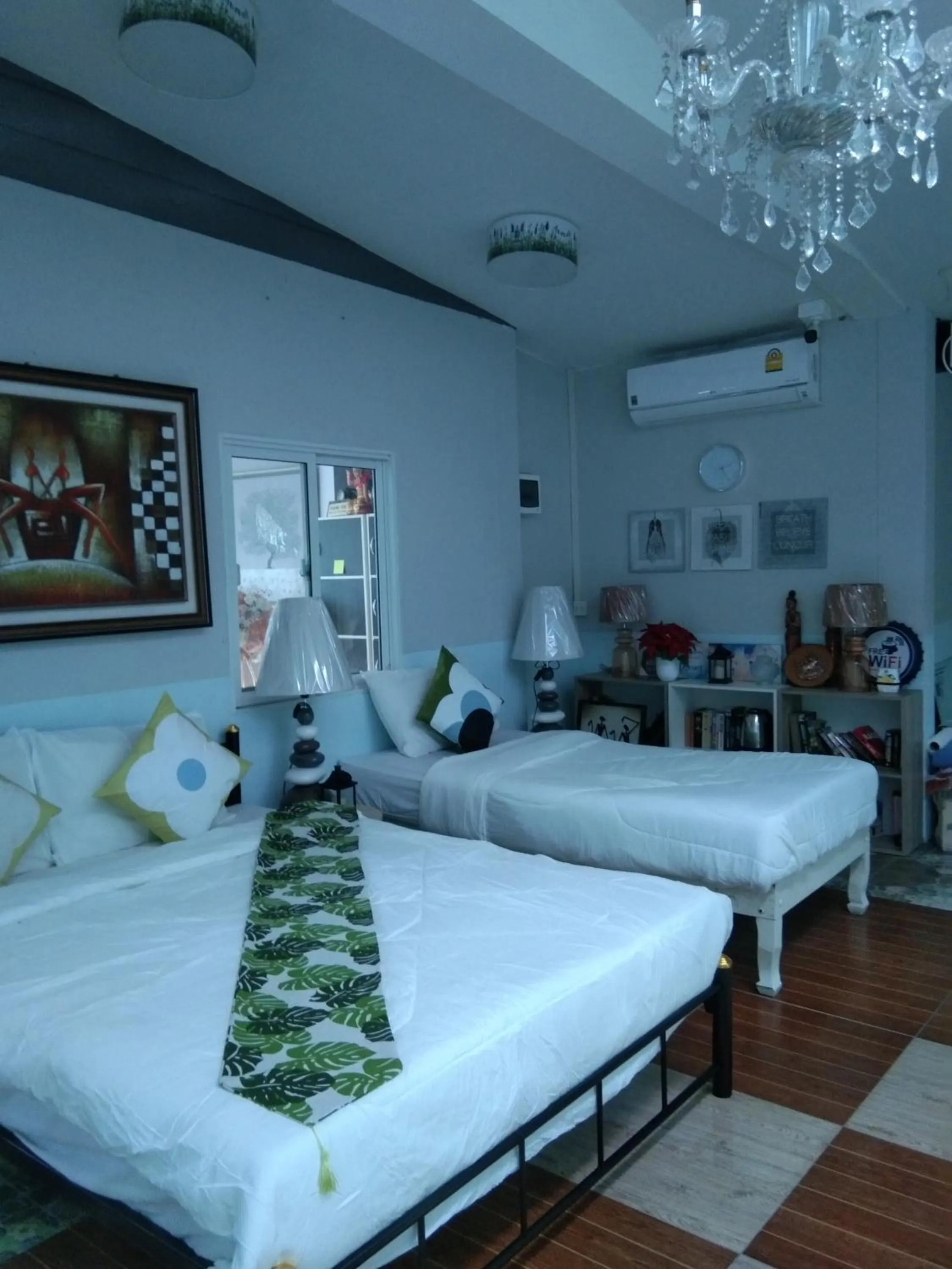 Bed in Cessna Park Resort and Hotel