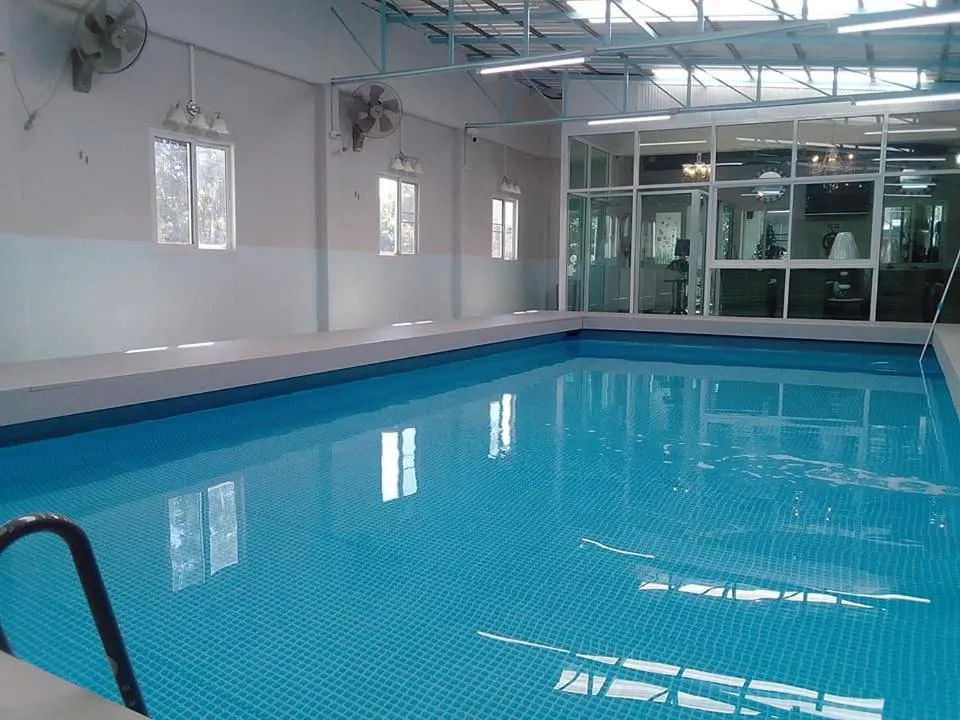 Swimming pool in Cessna Park Resort and Hotel