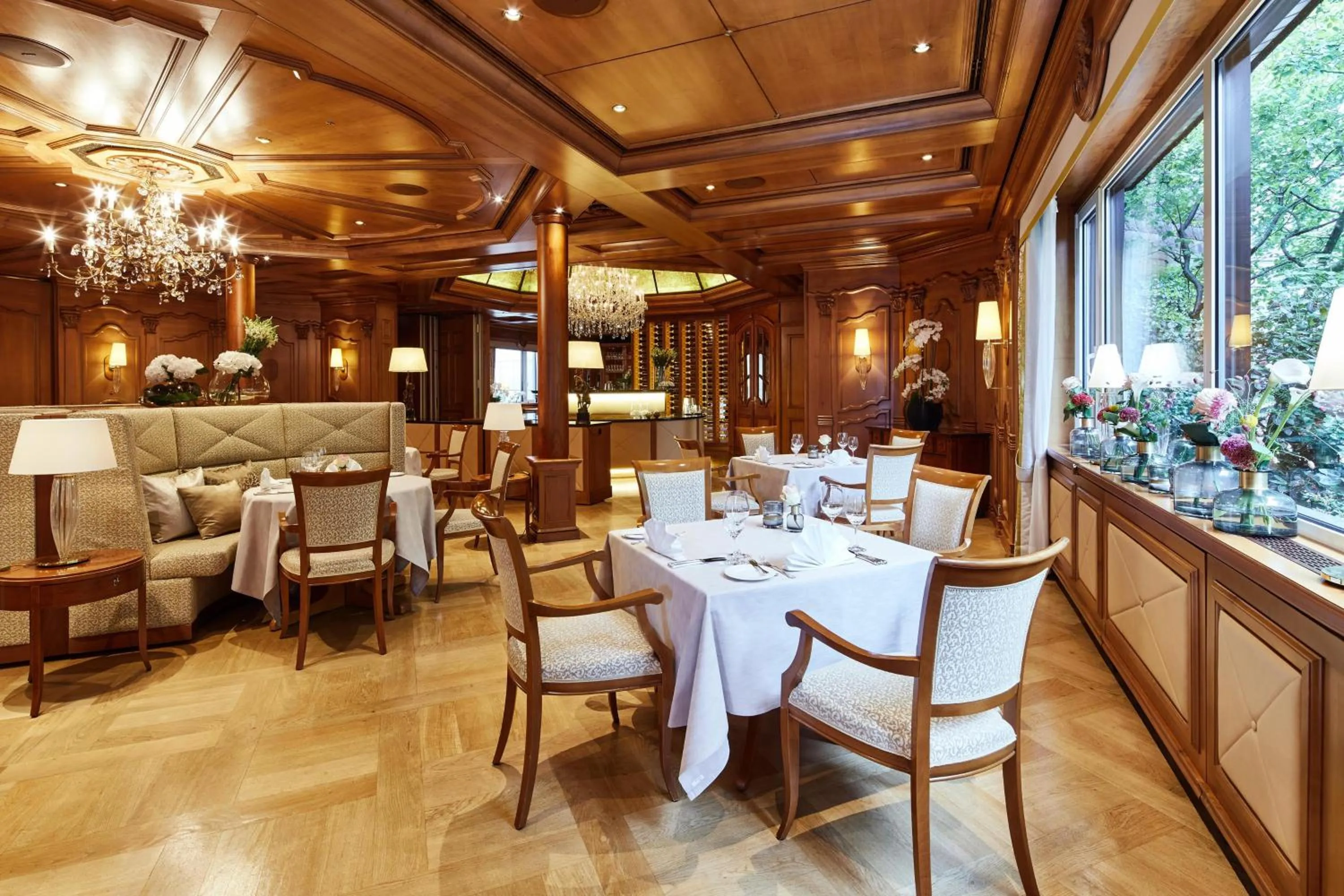 Restaurant/places to eat in Parkhotel Gütersloh