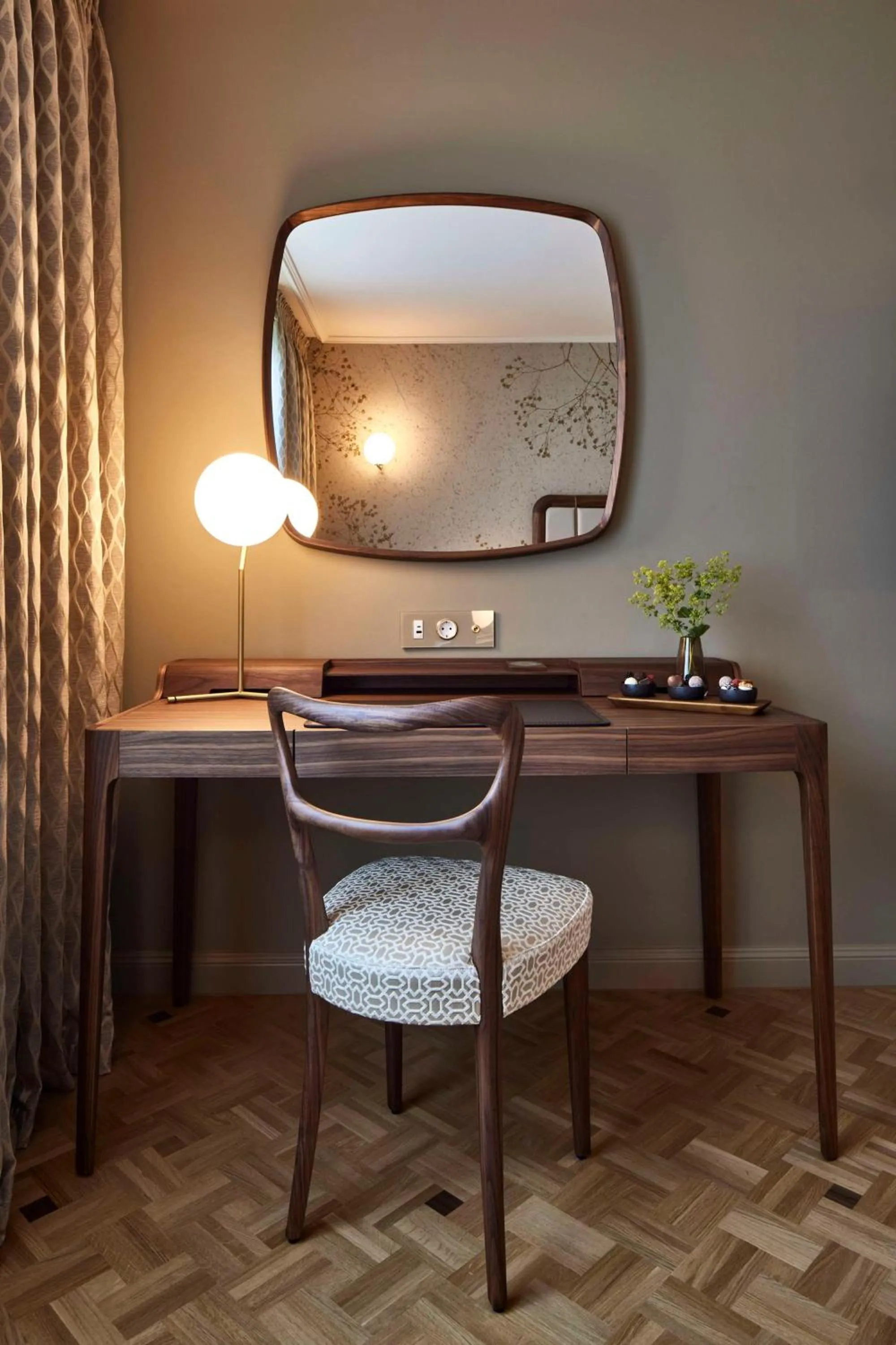 Bedroom in Parkhotel Gütersloh