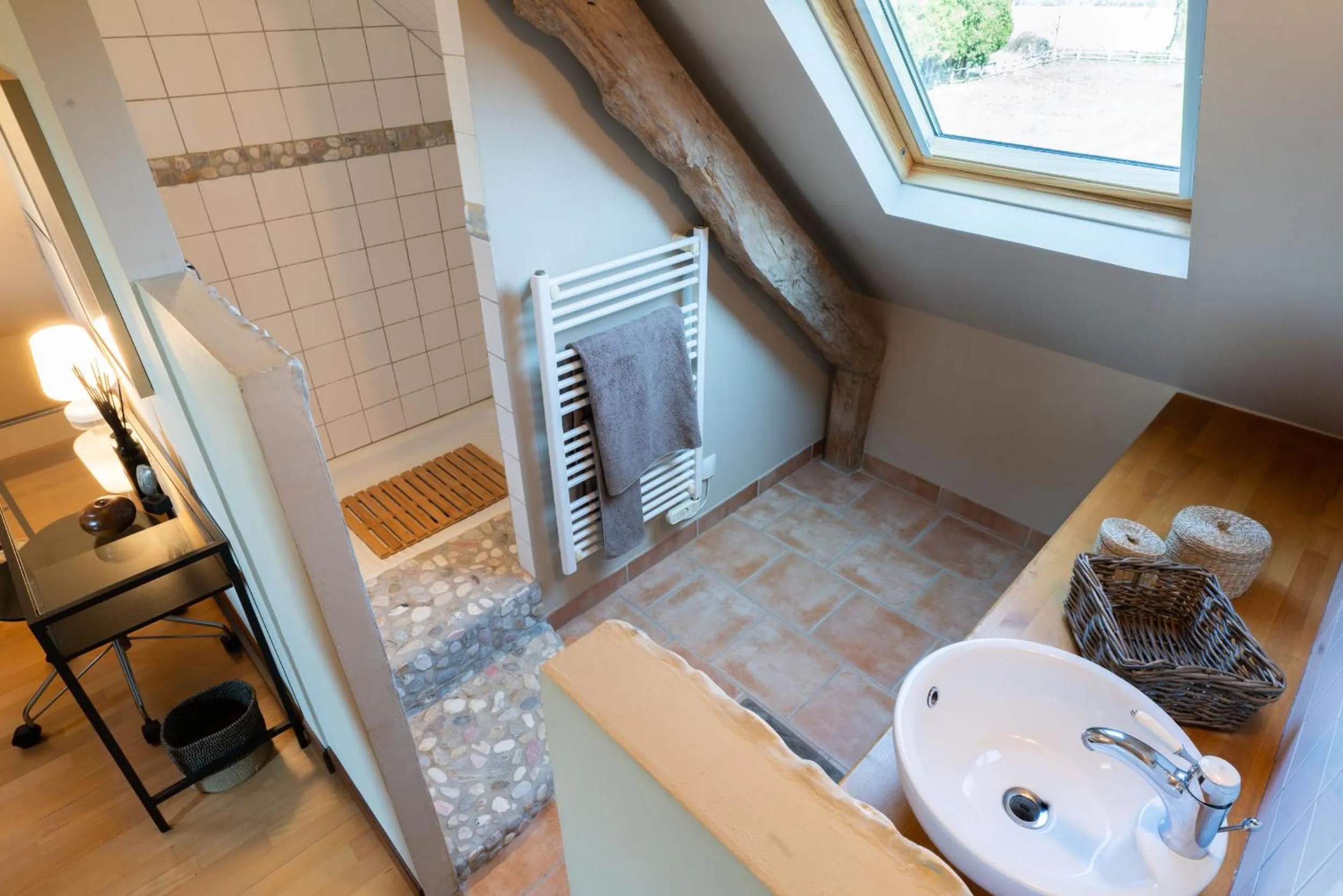 Bathroom in Le Domaine des Volets bleus