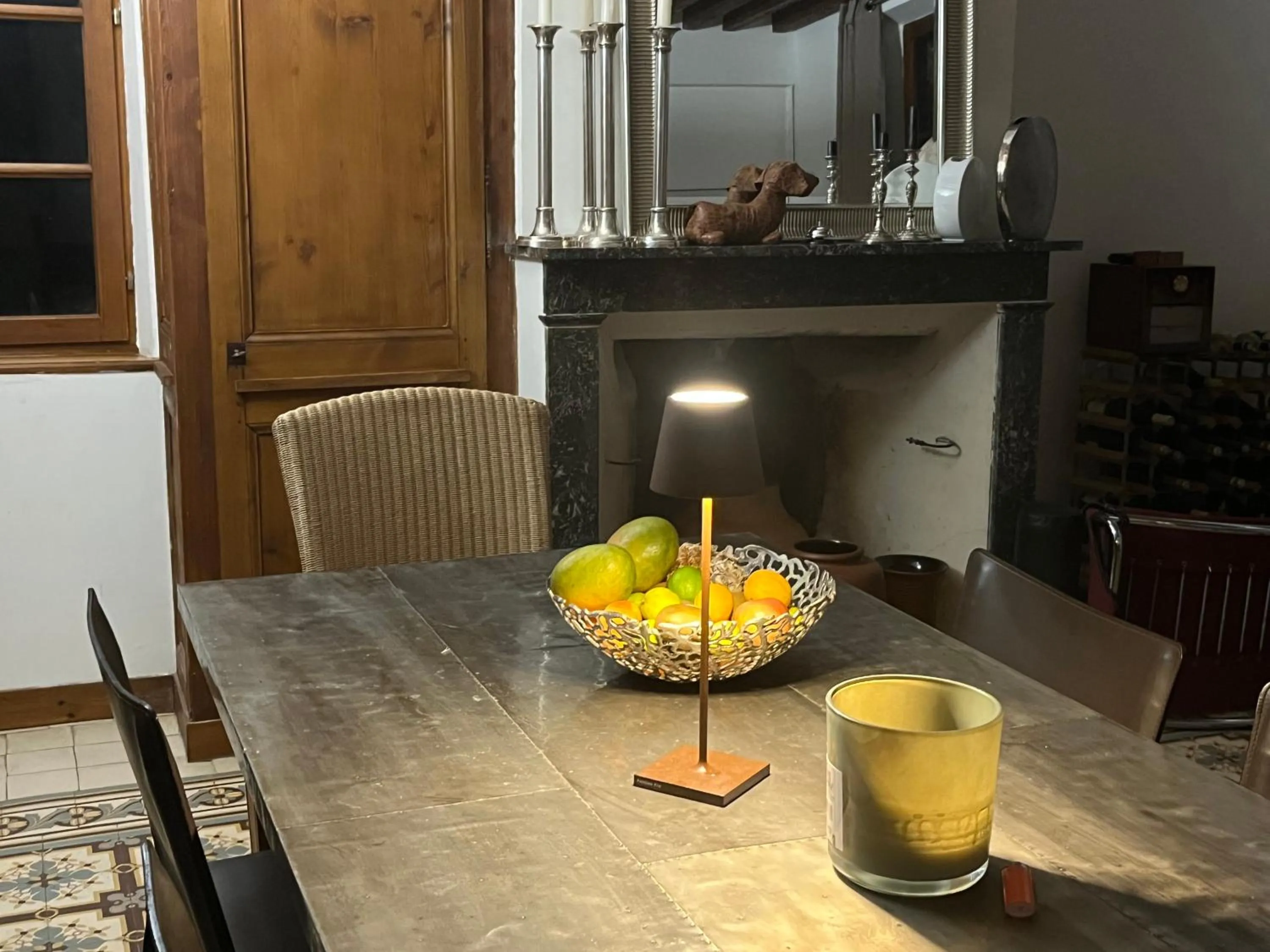 Dining area in Le Domaine des Volets bleus