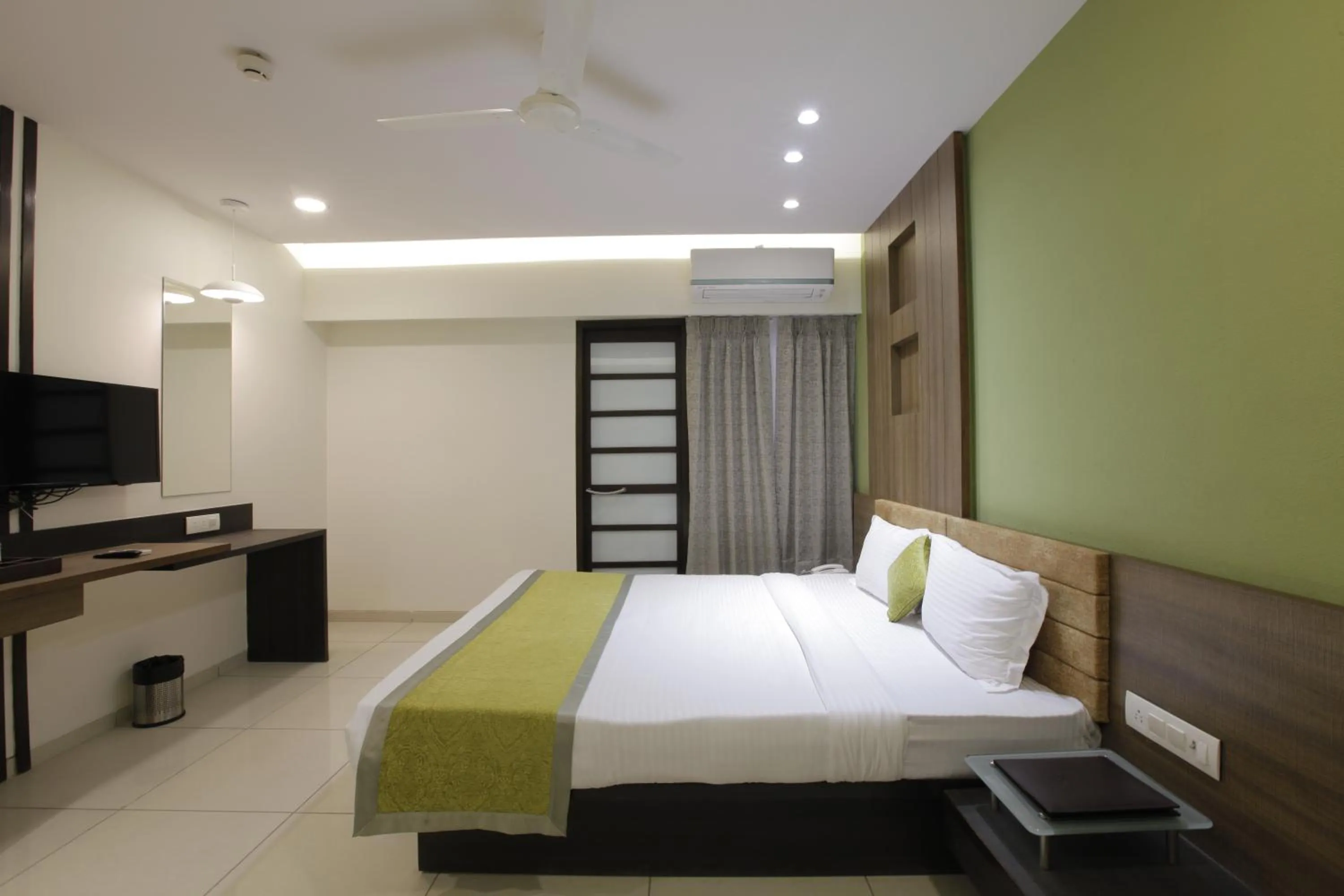 Photo of the whole room, Bed in HOTEL THE LOTUS PARK