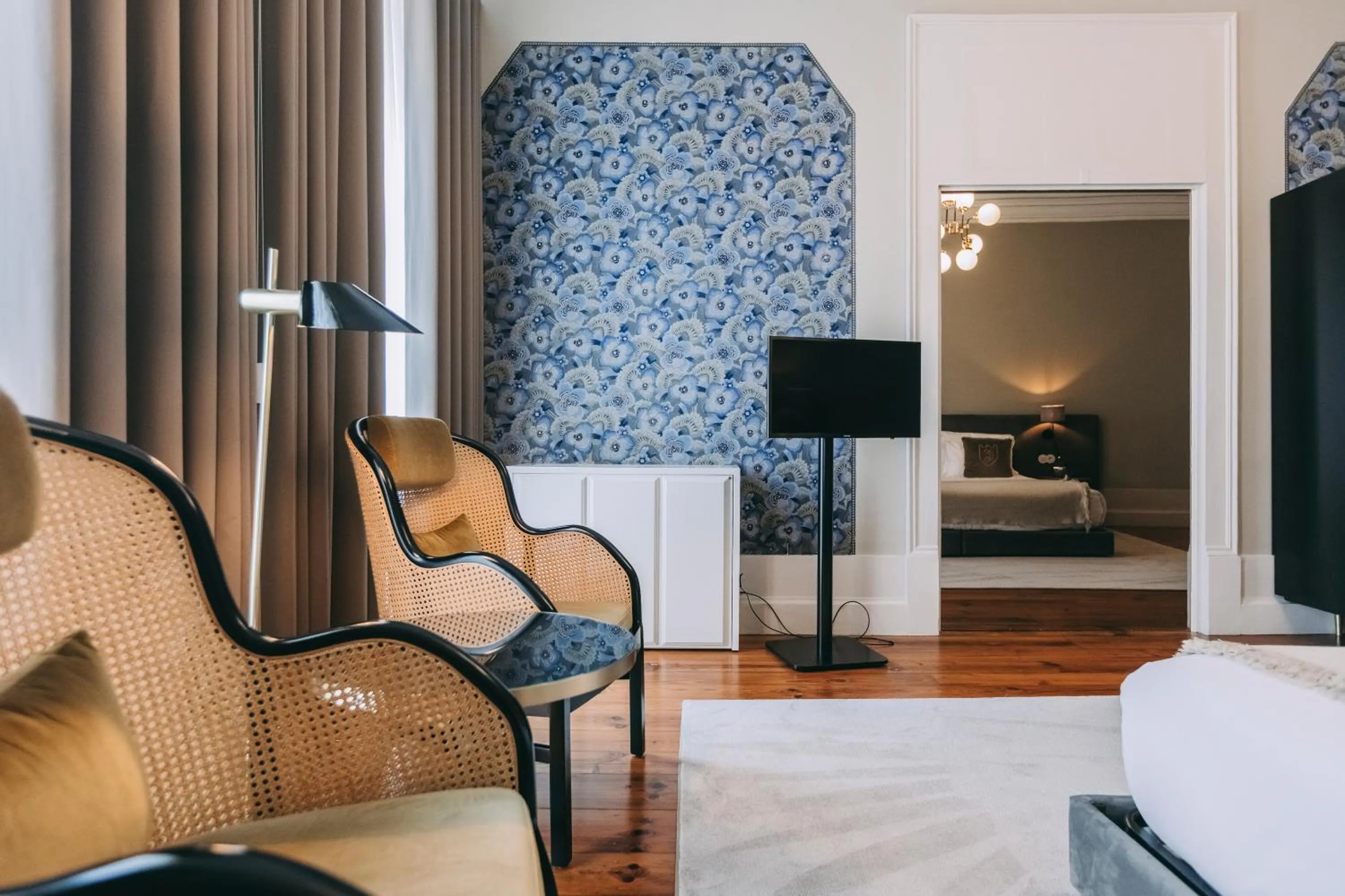 Decorative detail, Bed in Torel Royal Court