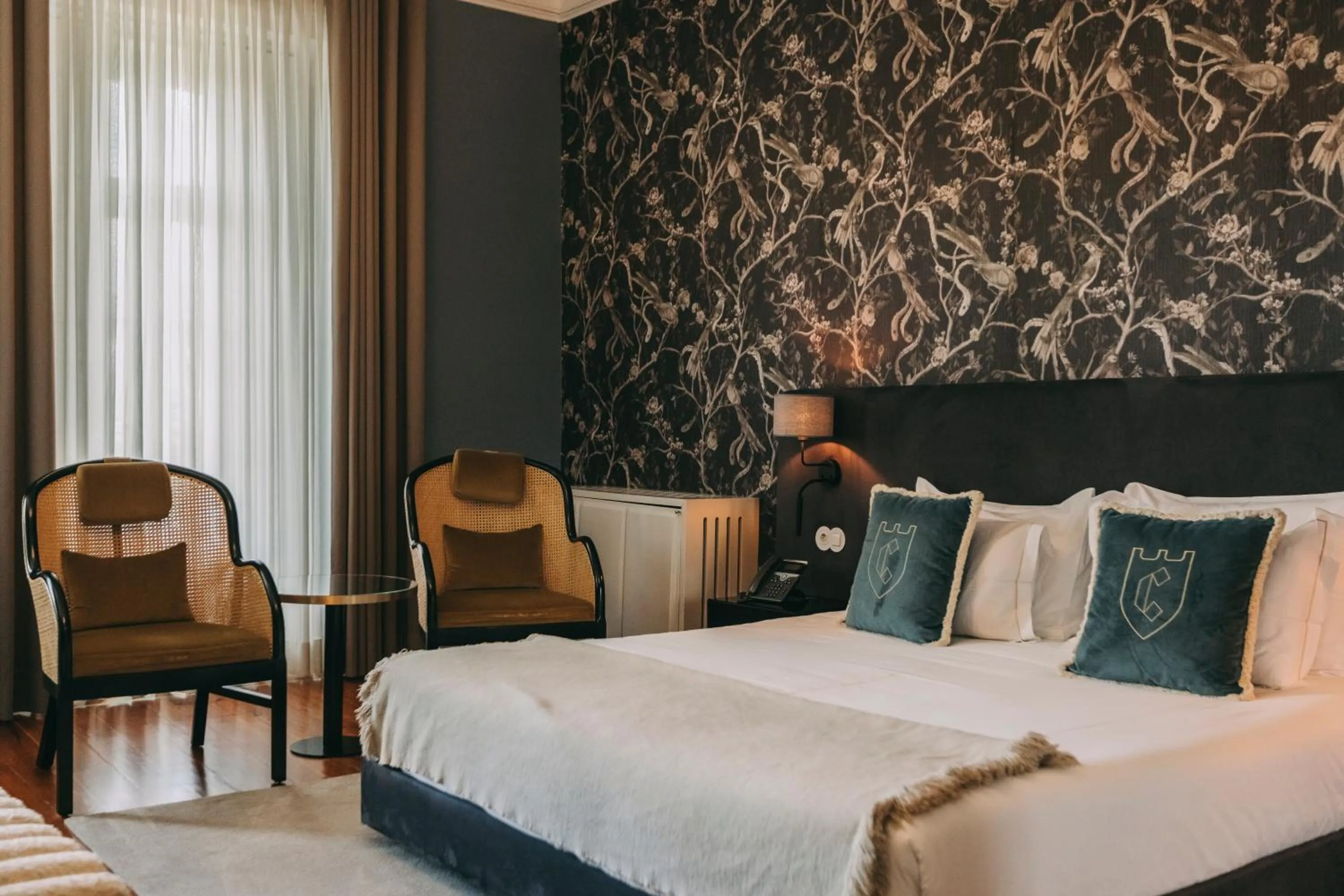 Bedroom, Bed in Torel Royal Court