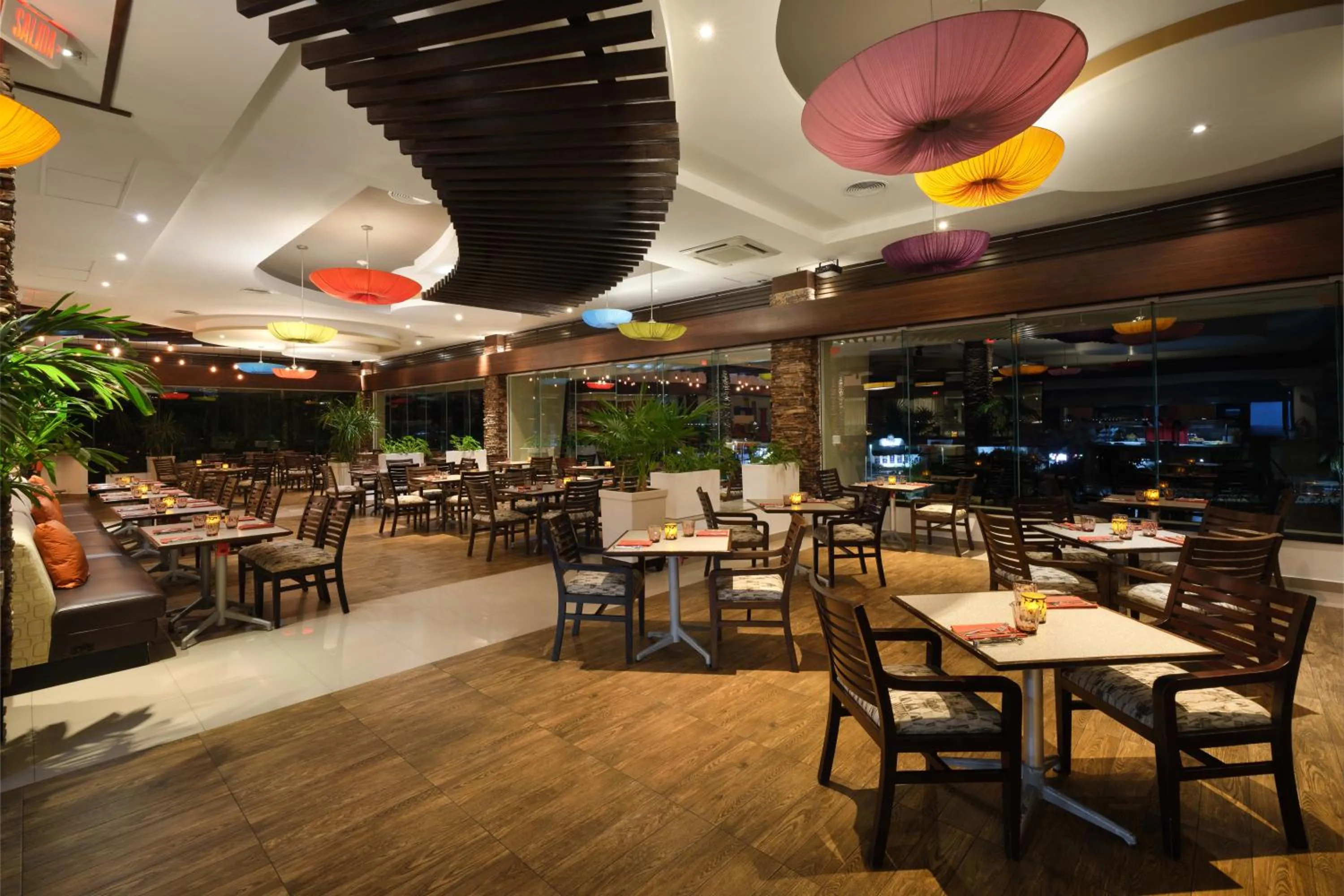 Restaurant/places to eat in Wyndham Grand Cancun All Inclusive Resort & Villas