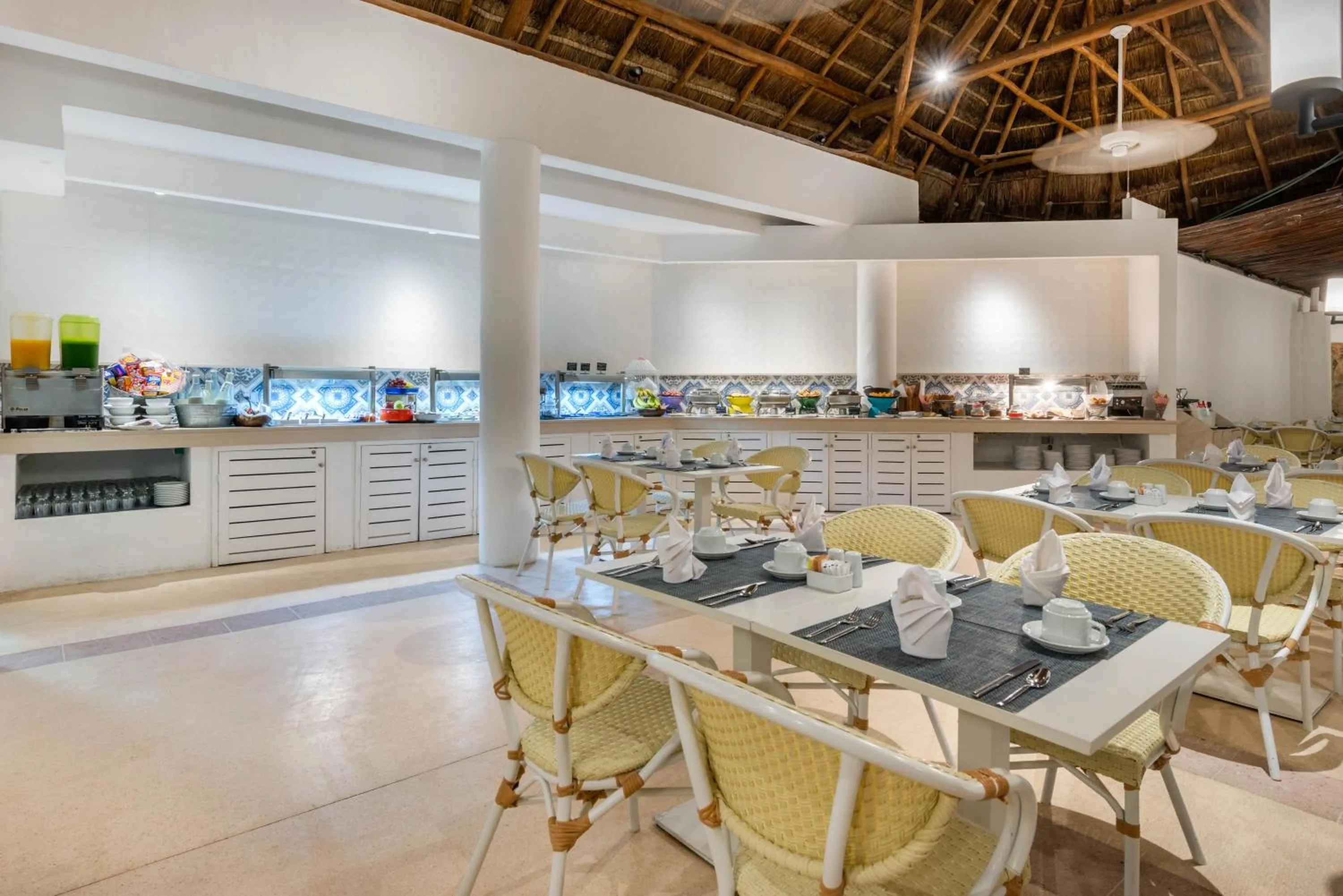Restaurant/places to eat in Wyndham Grand Cancun All Inclusive Resort & Villas