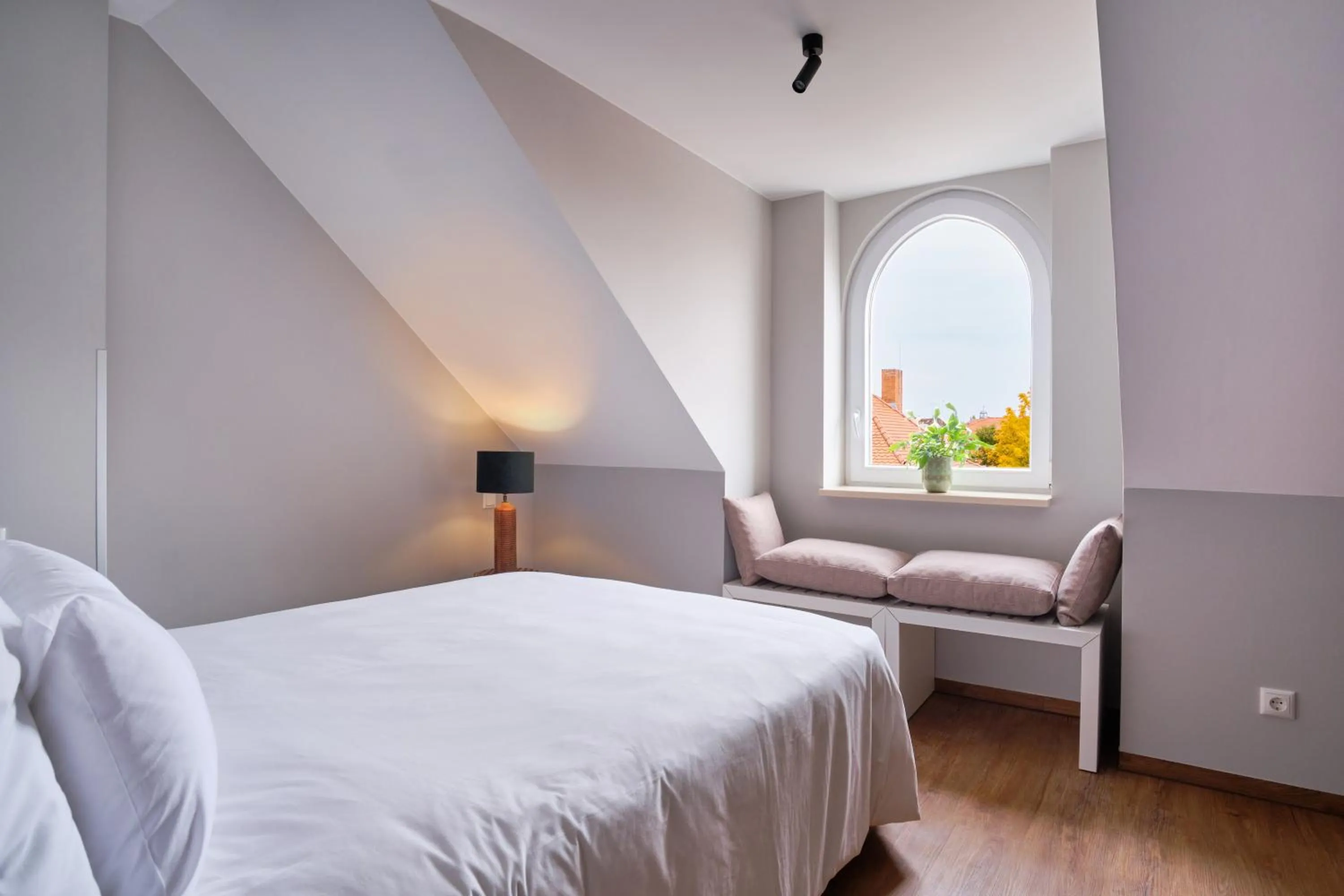 Bed in The Kepos Hotel Erlangen