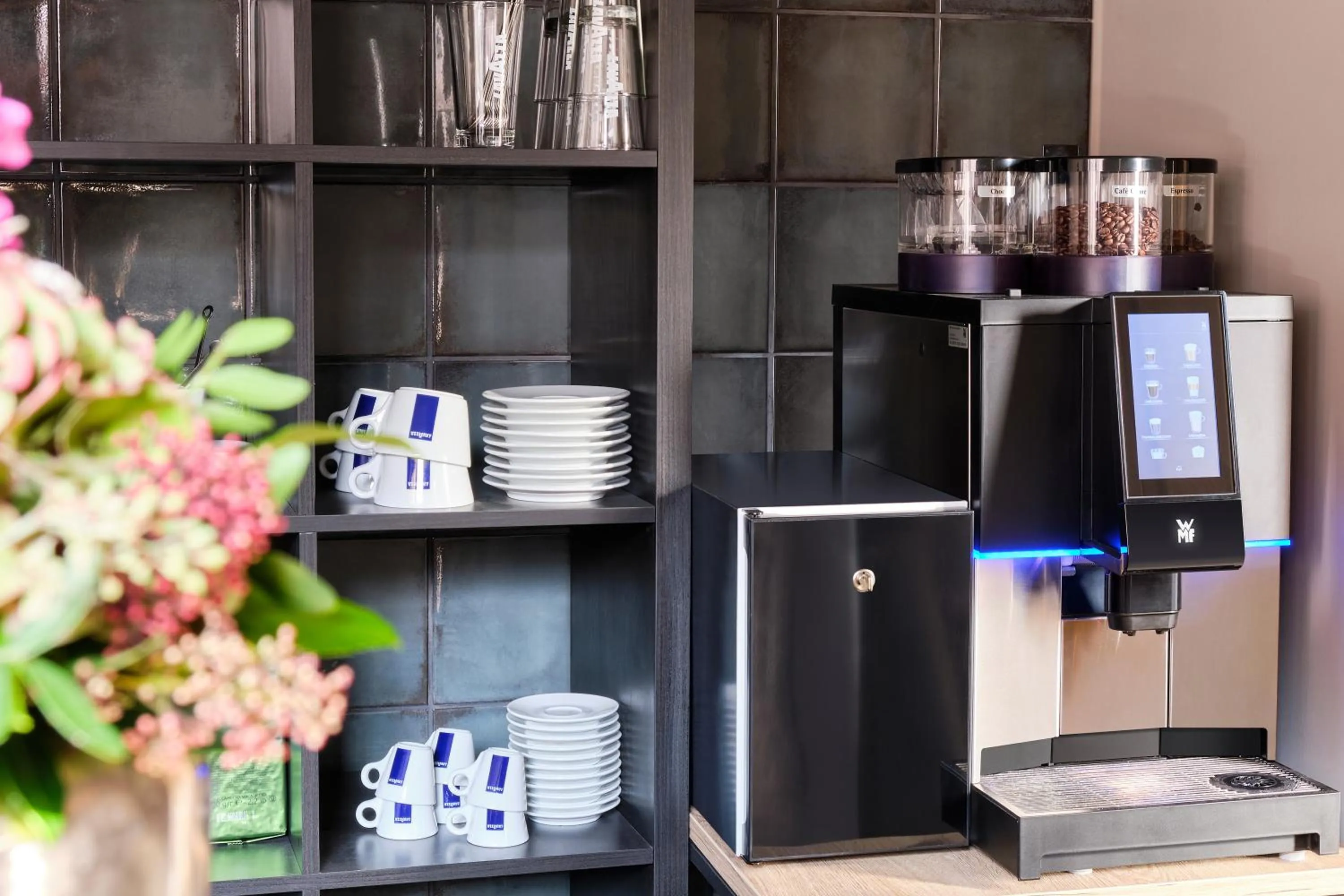 Kitchen or kitchenette in The Kepos Hotel Erlangen