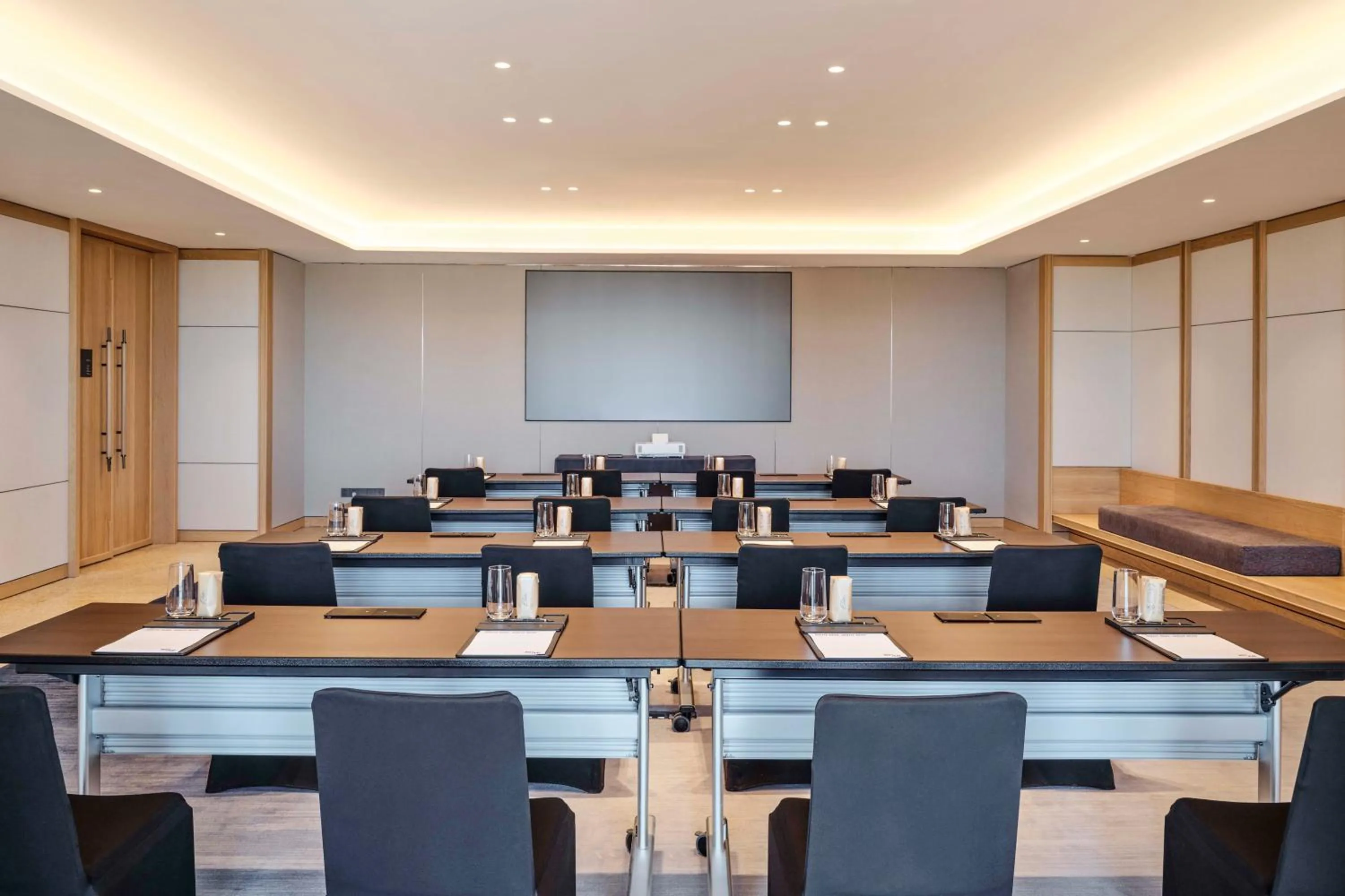 Meeting/conference room in Pullman Dali