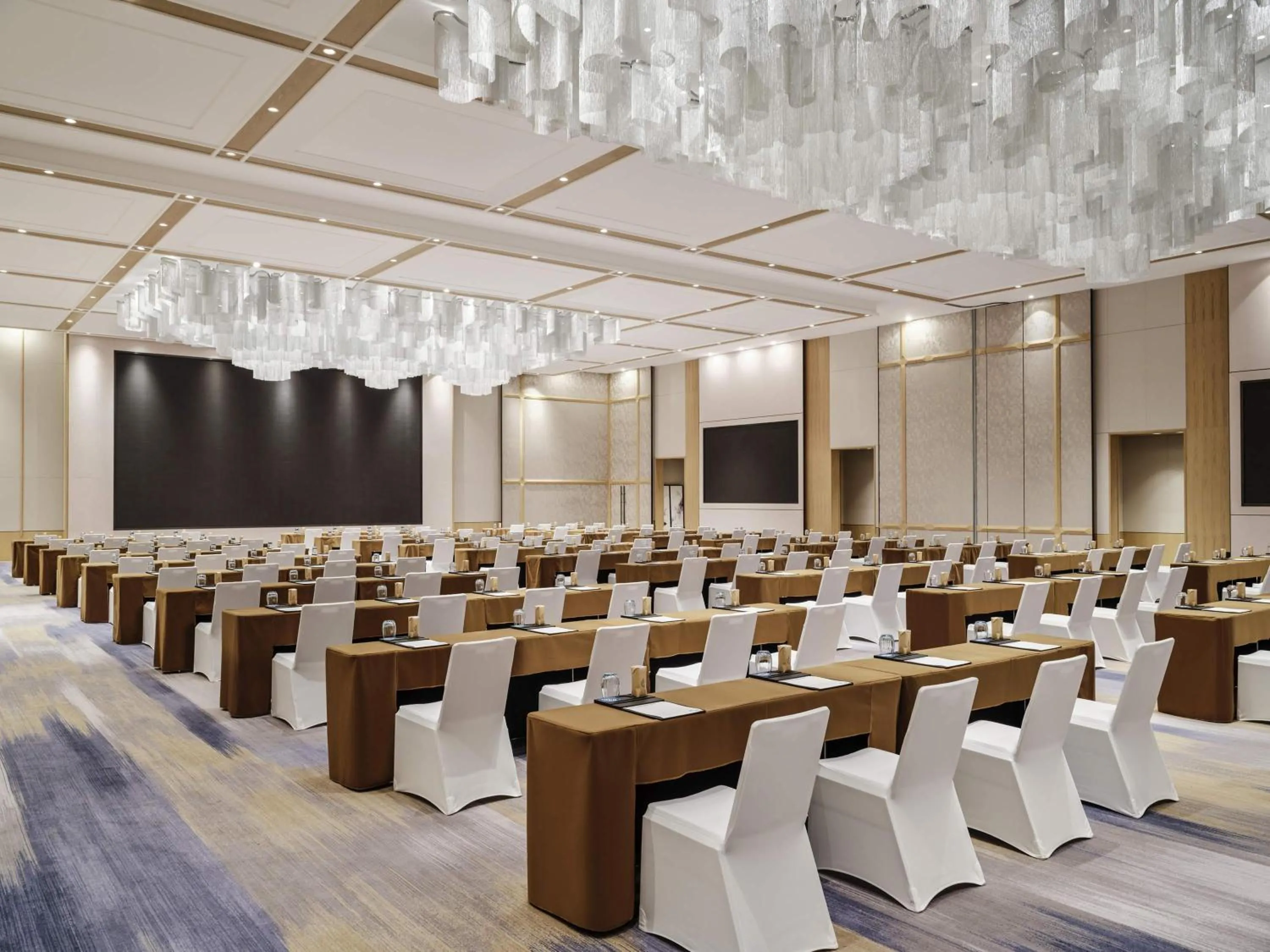 Meeting/conference room in Pullman Dali