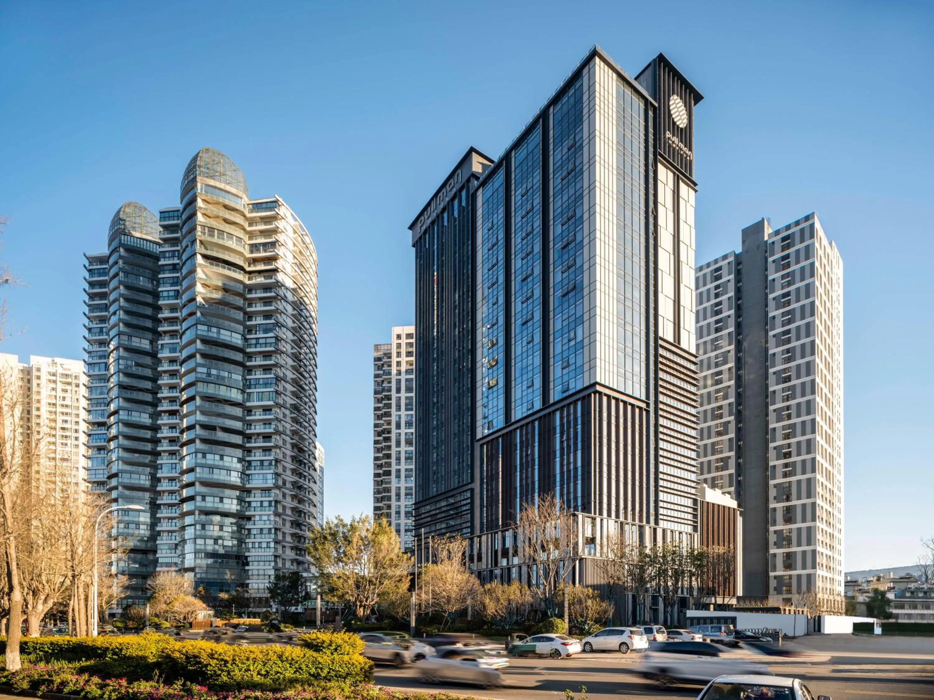 Property building in Pullman Dali