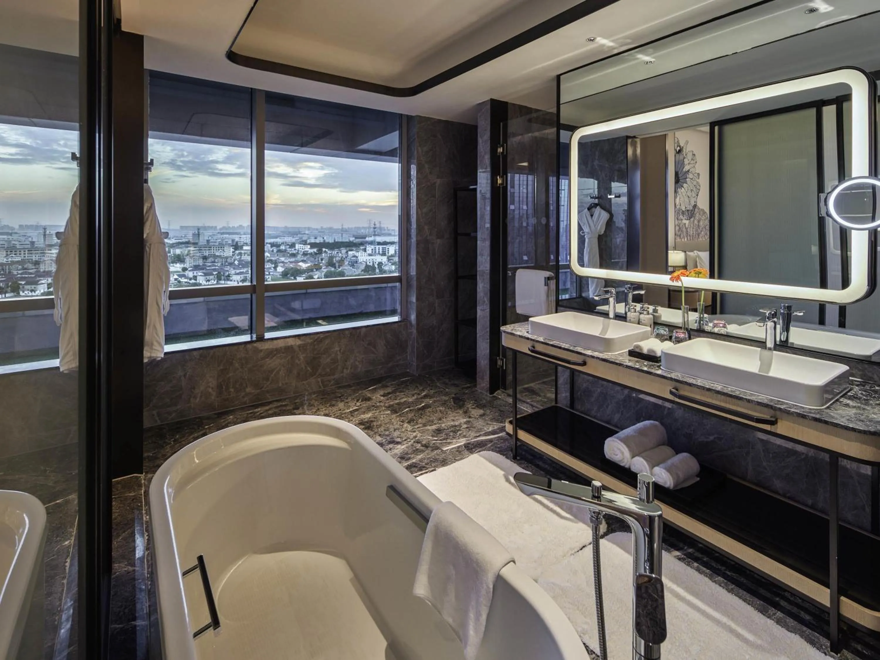 Bedroom in Pullman Suzhou Taicang