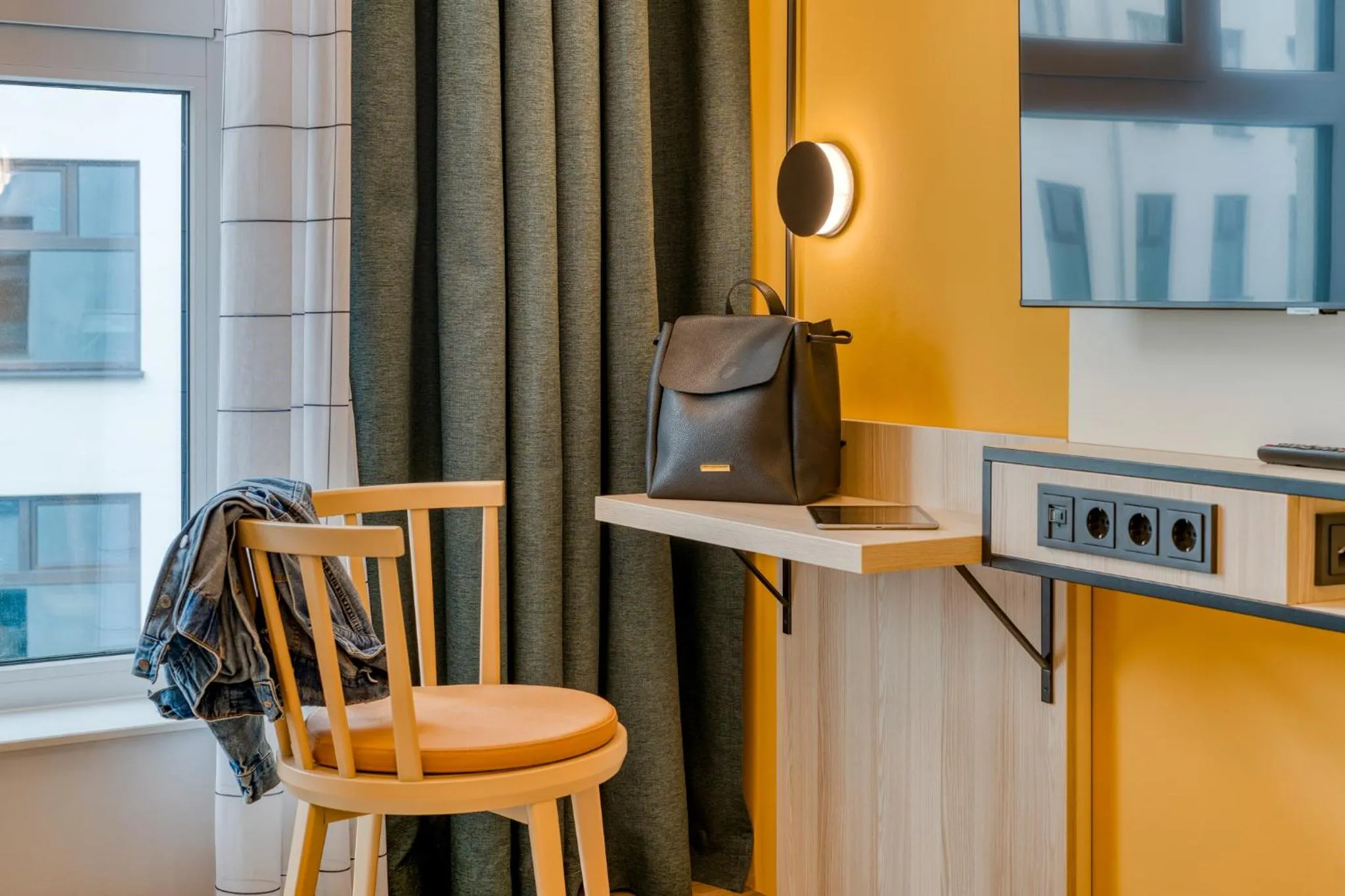 Photo of the whole room in Aparthotel Adagio Access Kiel City