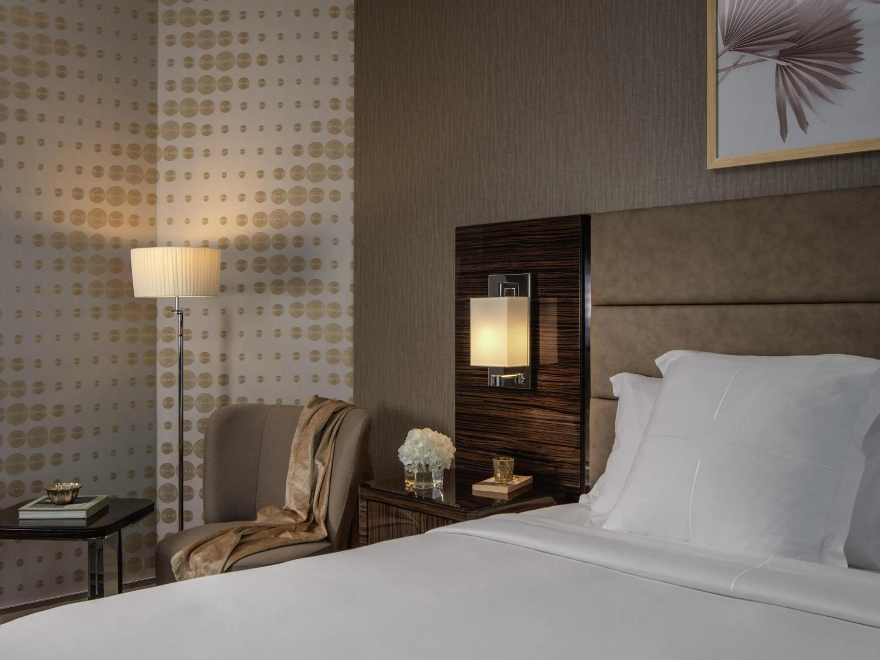 Bedroom, Bed in Hyde Hotel Dubai