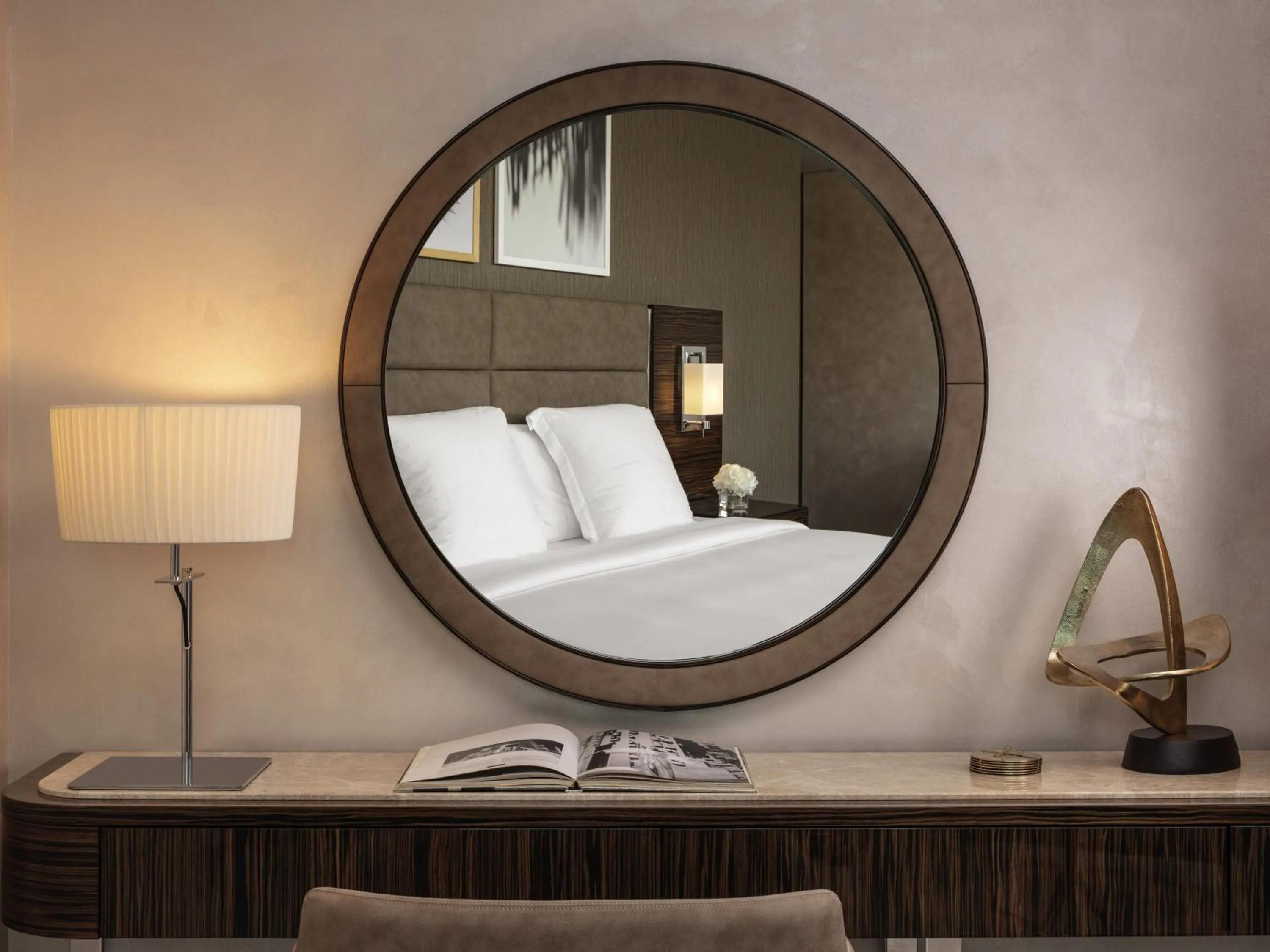 Bedroom in Hyde Hotel Dubai