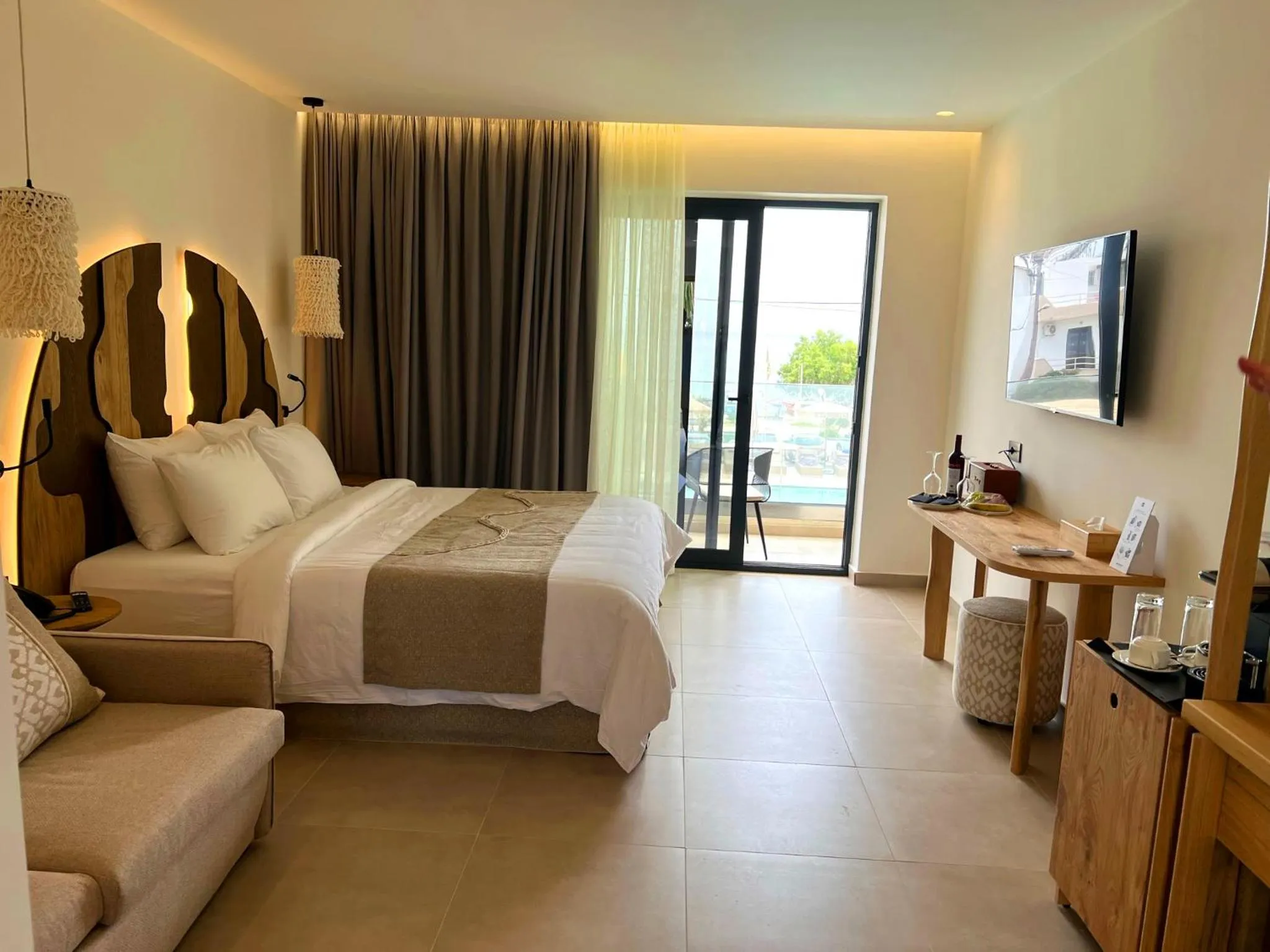 Bed in Cabana Blu Hotel & Suites