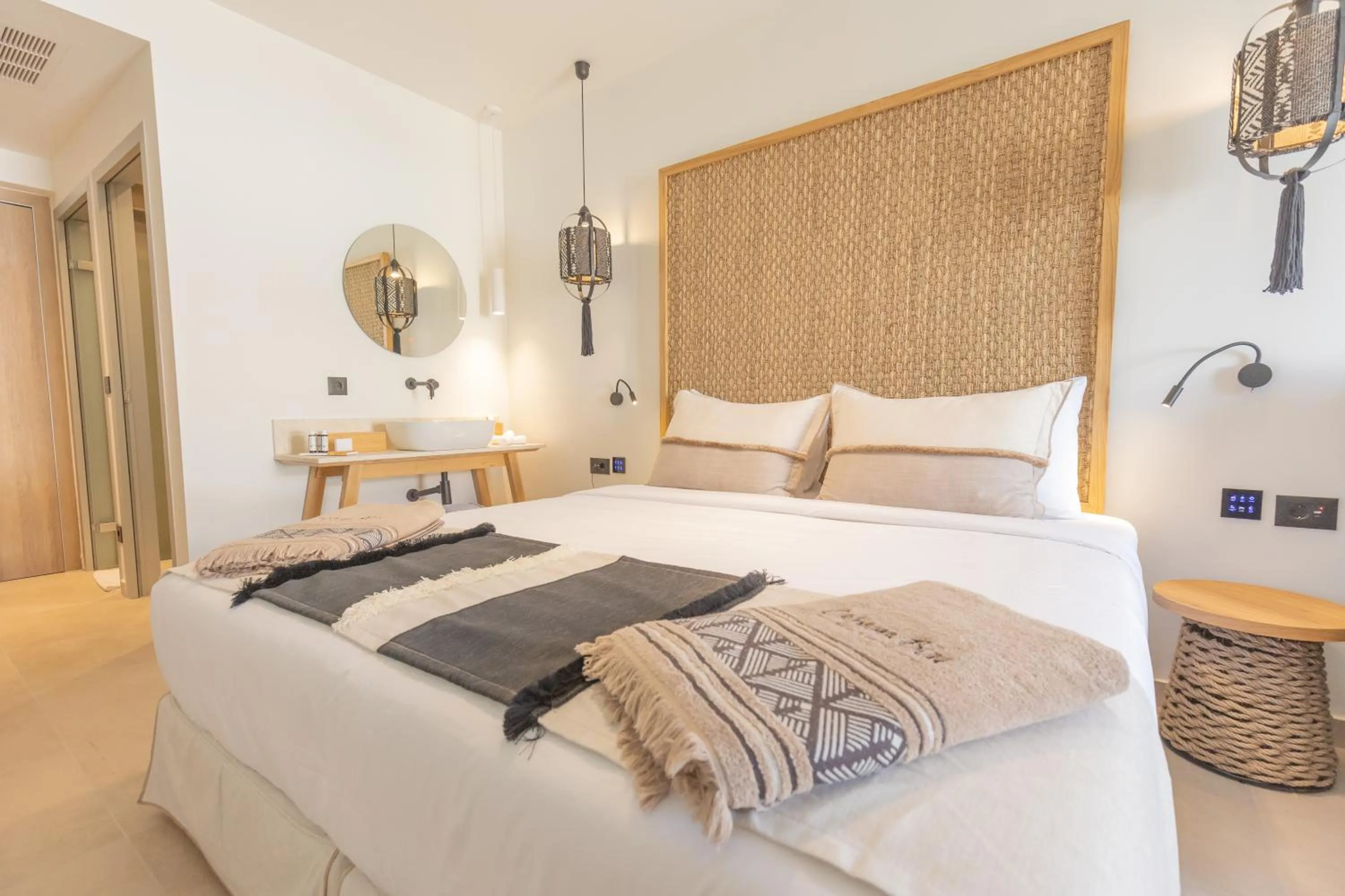 Bed in Cabana Blu Hotel & Suites