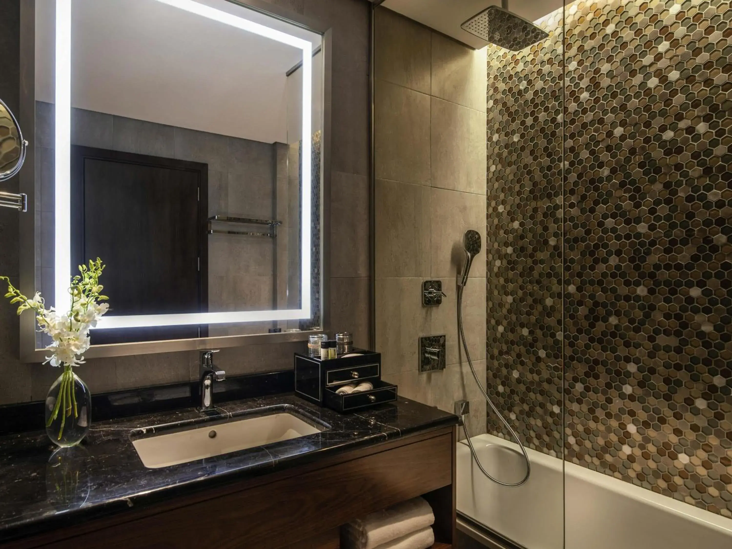 Deluxe King Room in Movenpick Hotel and Residences Riyadh Deluxe King Room in Movenpick Hotel and Residences Riyadh