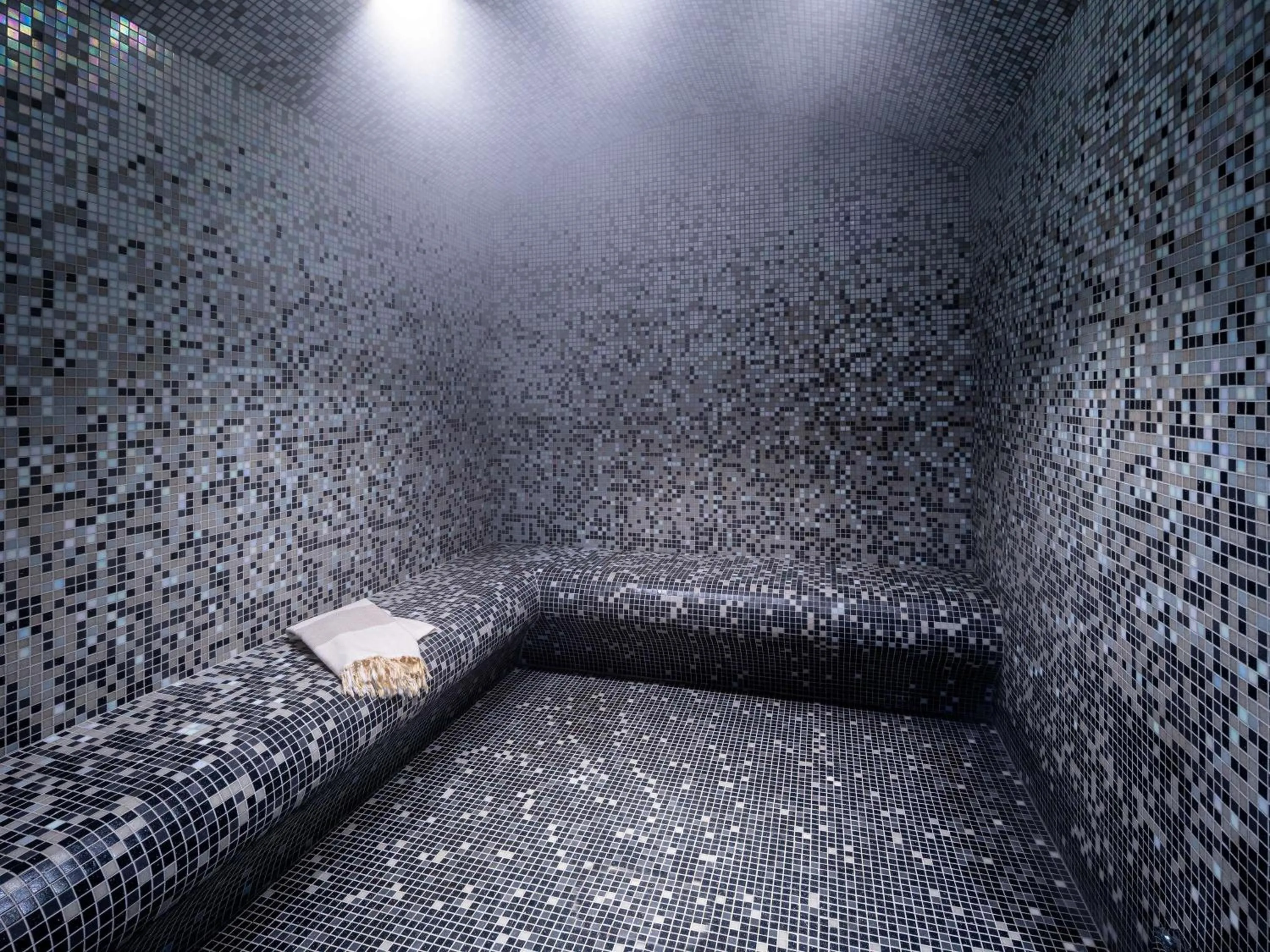 Spa and wellness centre/facilities in Movenpick Hotel and Residences Riyadh