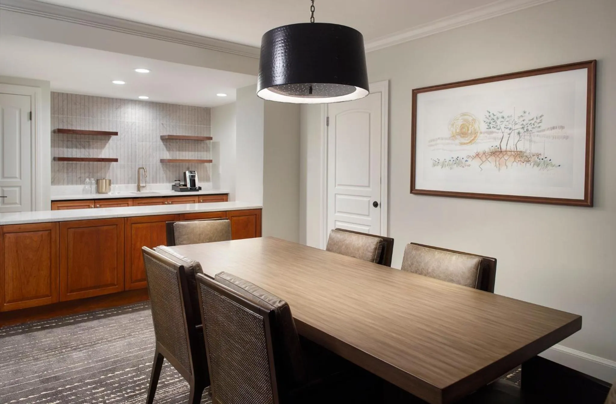 Photo of the whole room in Omni La Mansion del Rio