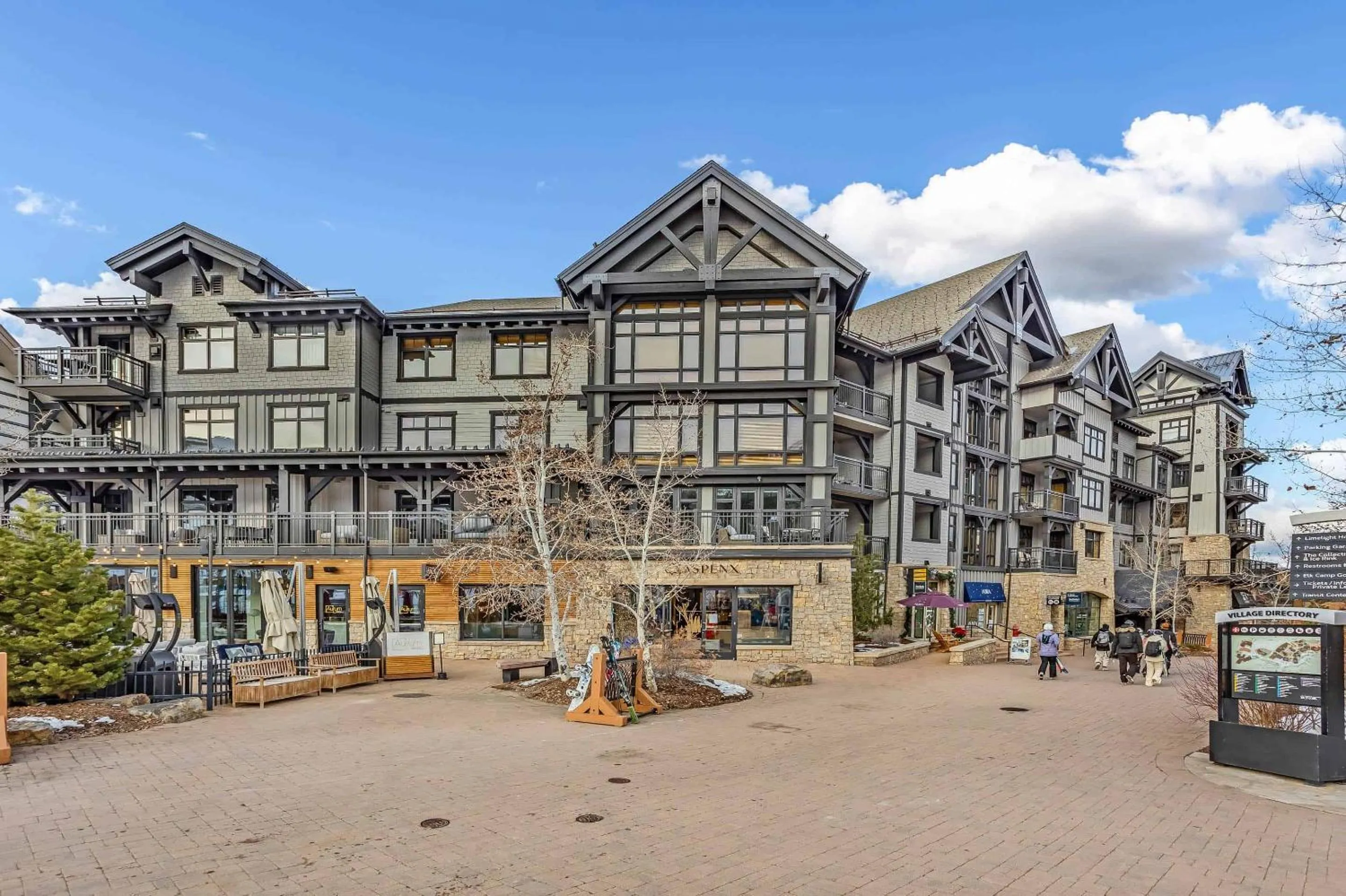 Property Building in Capitol Peak Lodge, a Destination by Hyatt Residence